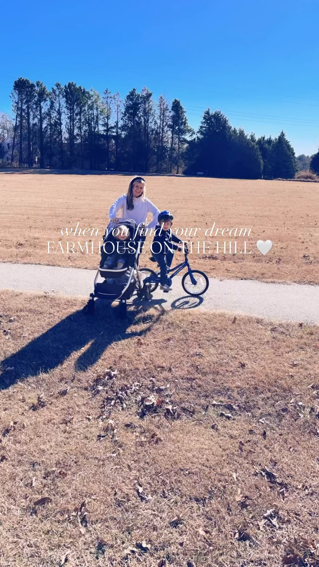 This place truly is just a dream come true 🏡💭🌾 and I will never get over that *this* is what our morning walks look like ☀️ now as the sun is coming up!! 🧺🌳🌅 #finallyhome #ourfarm #ourforeverhome #farmhouseonthehill #homesweetfarm