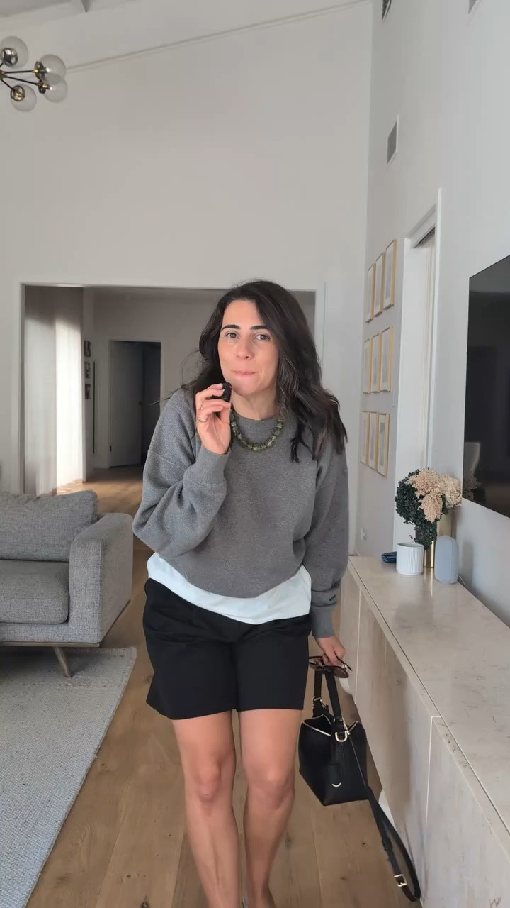 Comment SHOP and I'll send it all straight to your DM's.

They also come in a pant version... WINNING.