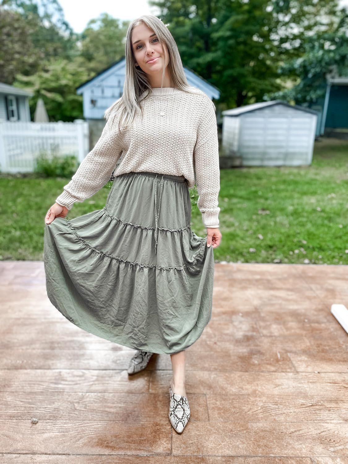 Women's Boho Elastic High Waist A Line Ruffle Swing Beach Maxi Skirt with Pockets | Amazon (US)