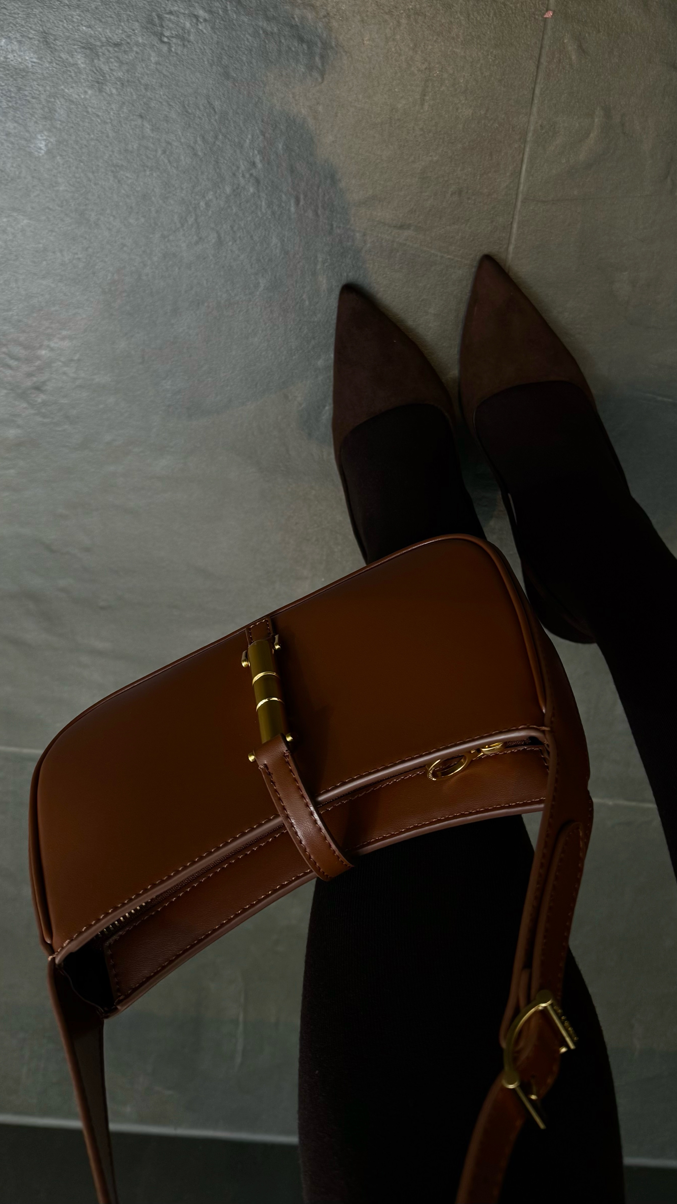 Outfit of the day: Mocha, Brown + daily mantra ✨👌



Find me on IG @itsfaithmueller

#LTKshoes #LTKbag #LTKeurope