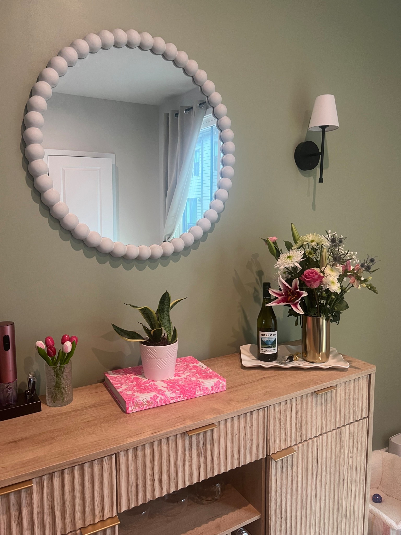 Home Decor with an Amazon Wine Cabinet, mirror, and sconces! 


Dining room inspiration, green wall, home decor, buffet table, Amazon furniture, mirror & wall decor, Lilly Pulitzer 

#LTKHome