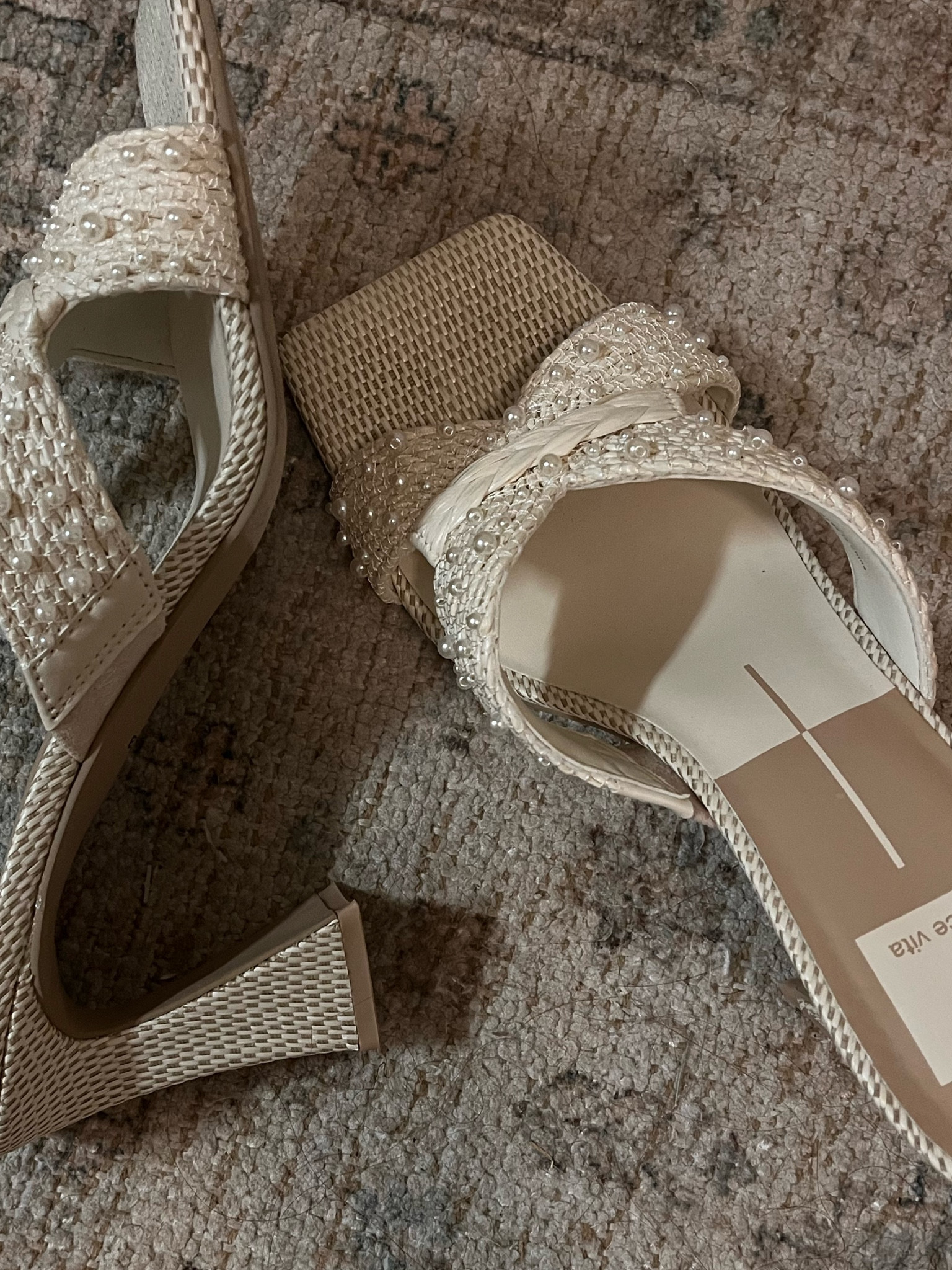 pearl heels 

#LTKstyletip #LTKfit #LTKshoecrush