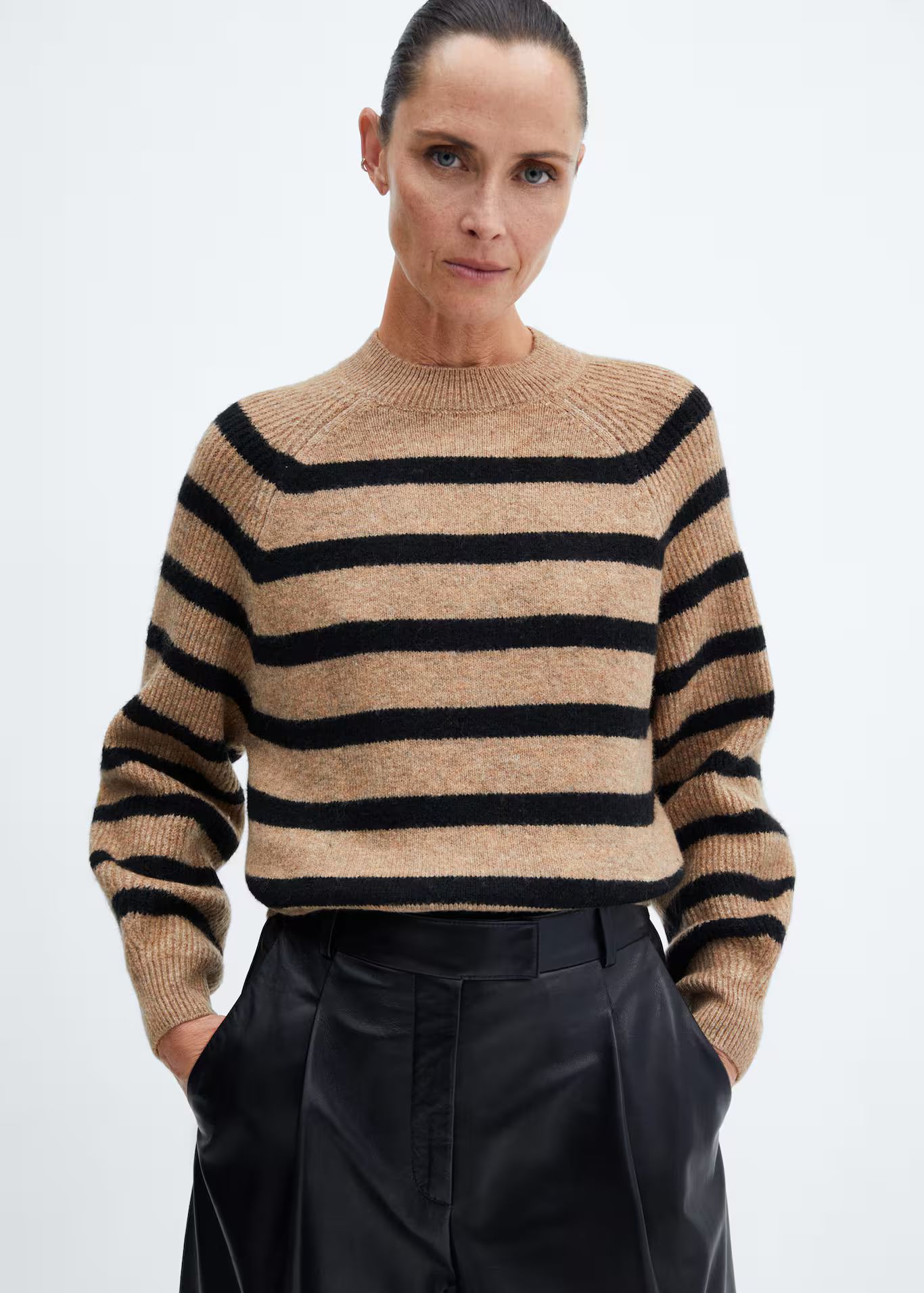 Round-neck striped sweater | MANGO (US)