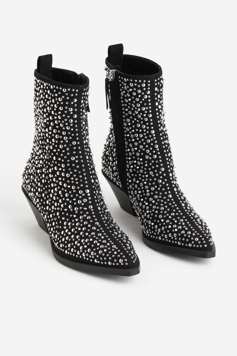 Stiefeletten mit Nieten | H&M (DE, AT, CH, NL, FI)