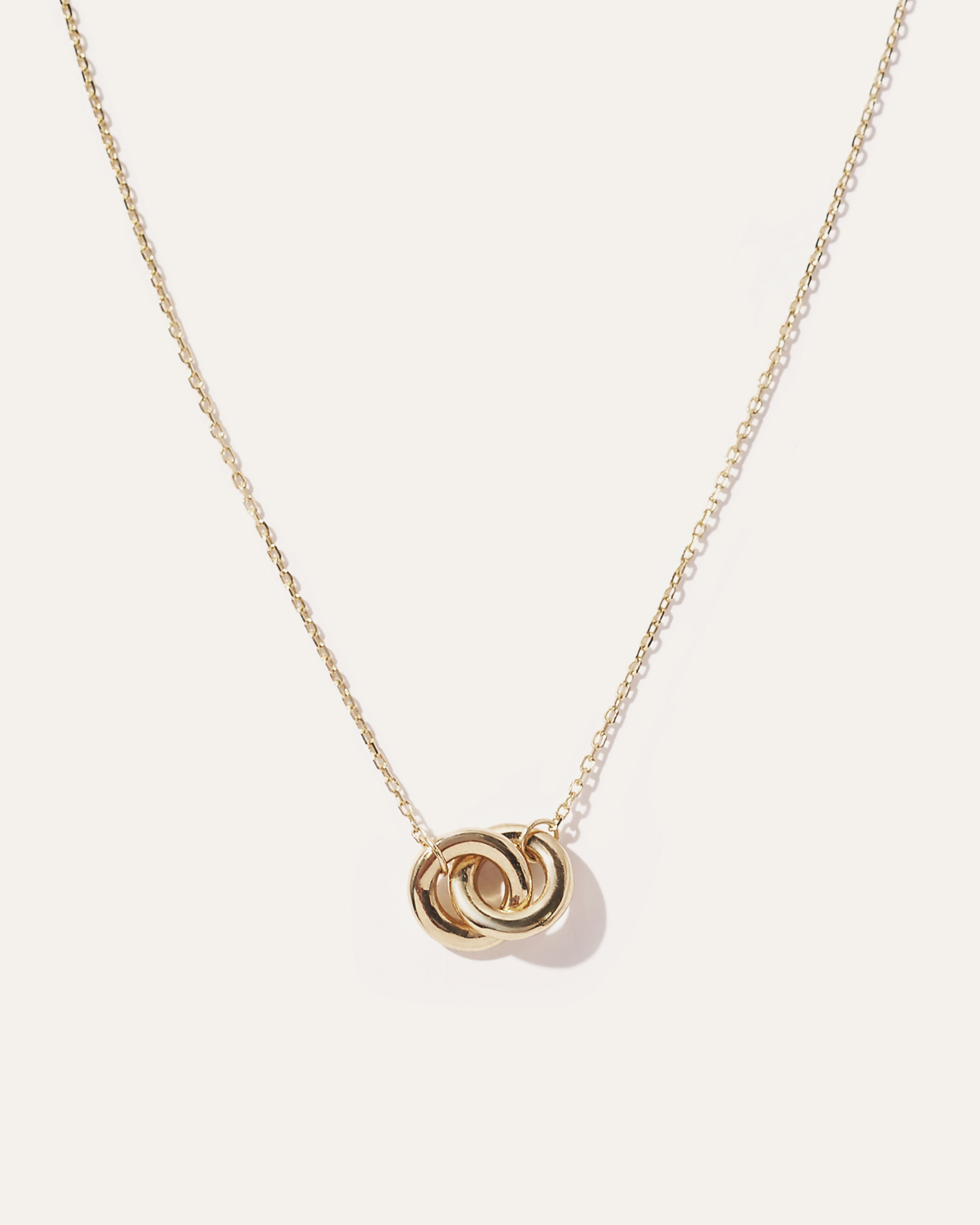 Quince | Women's 14k Gold Interlock Necklace in Yellow Gold | Quince