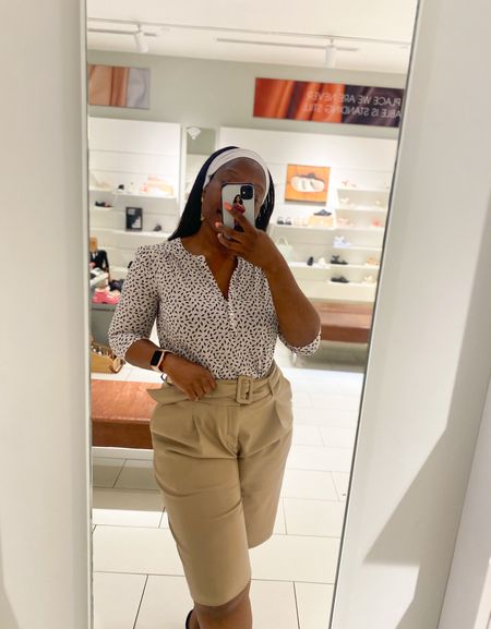 In my corporate summer look at the moment. Wore this to the office on one of the hottest days of the year. Wearing a size 10 in shorts.

#LTKStyleTip #LTKWorkwear #LTKMidsize