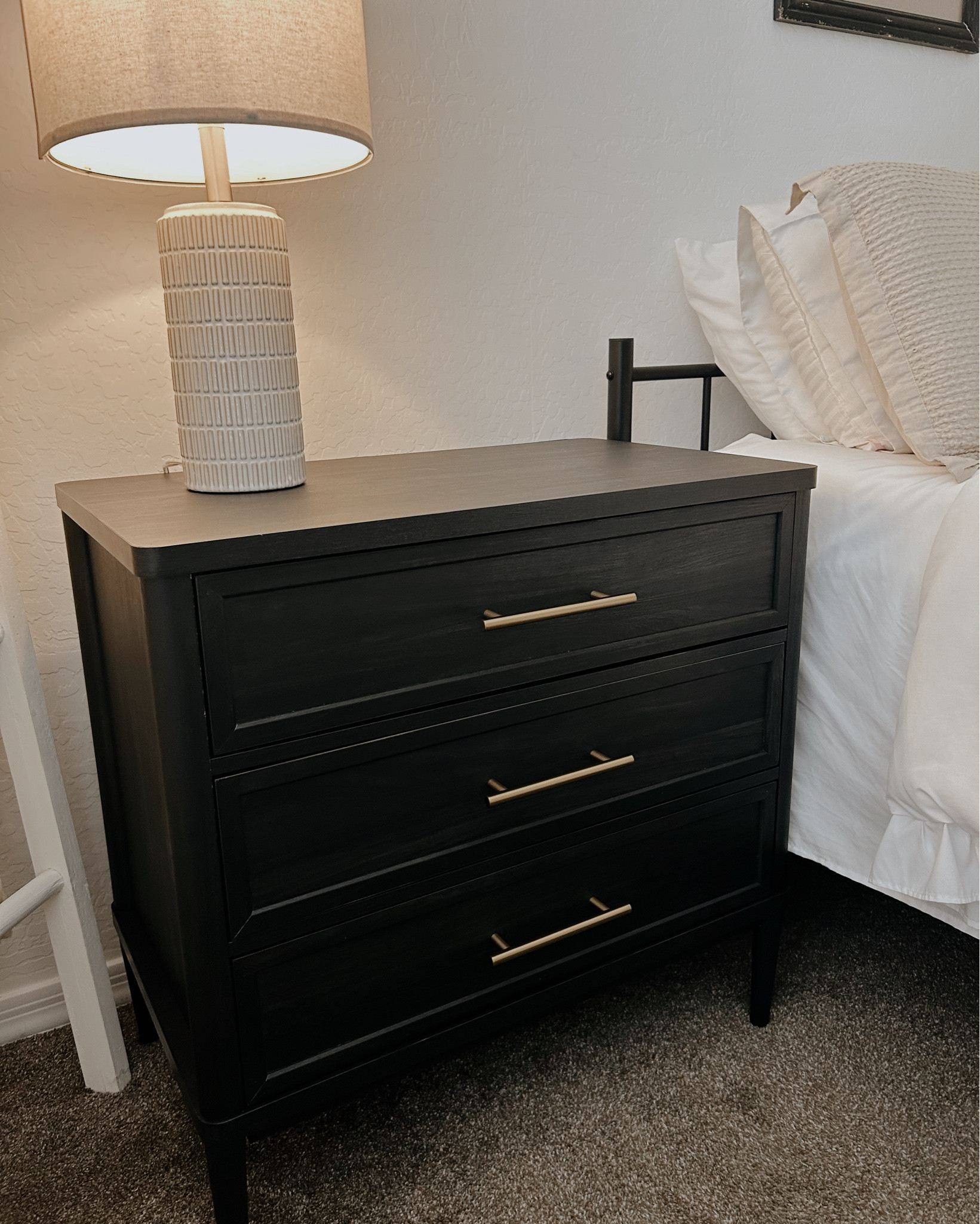 My bedroom is most definitely a 🍂fall🍂!! We added new nightstands and it looks SOOOO much better and extra cozy!! Love how this room is coming along!! Crazy how much of a difference new furniture can make #bedroominspo #bedroomdecor #homeinspo #falldecor #decoratingideas



#LTKStyleTip #LTKHome #LTKSeasonal