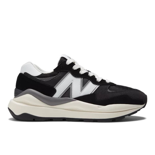 New Balance Women's 57/40 - Black/White (Size 9) | New Balance Athletics, Inc.
