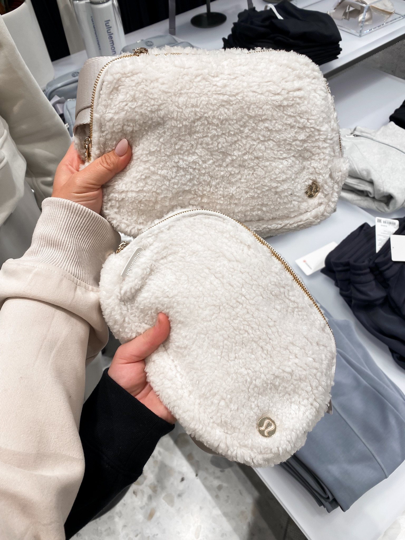 The best selling Lululemon belt bags are available in multiple sizes and arrive before Christmas! 

Lulu / gift guide / gifts for teens / gifts for her / teacher gifts / white elephant / which elephant gifts 

#LTKGiftGuide #LTKHoliday #LTKsalealert