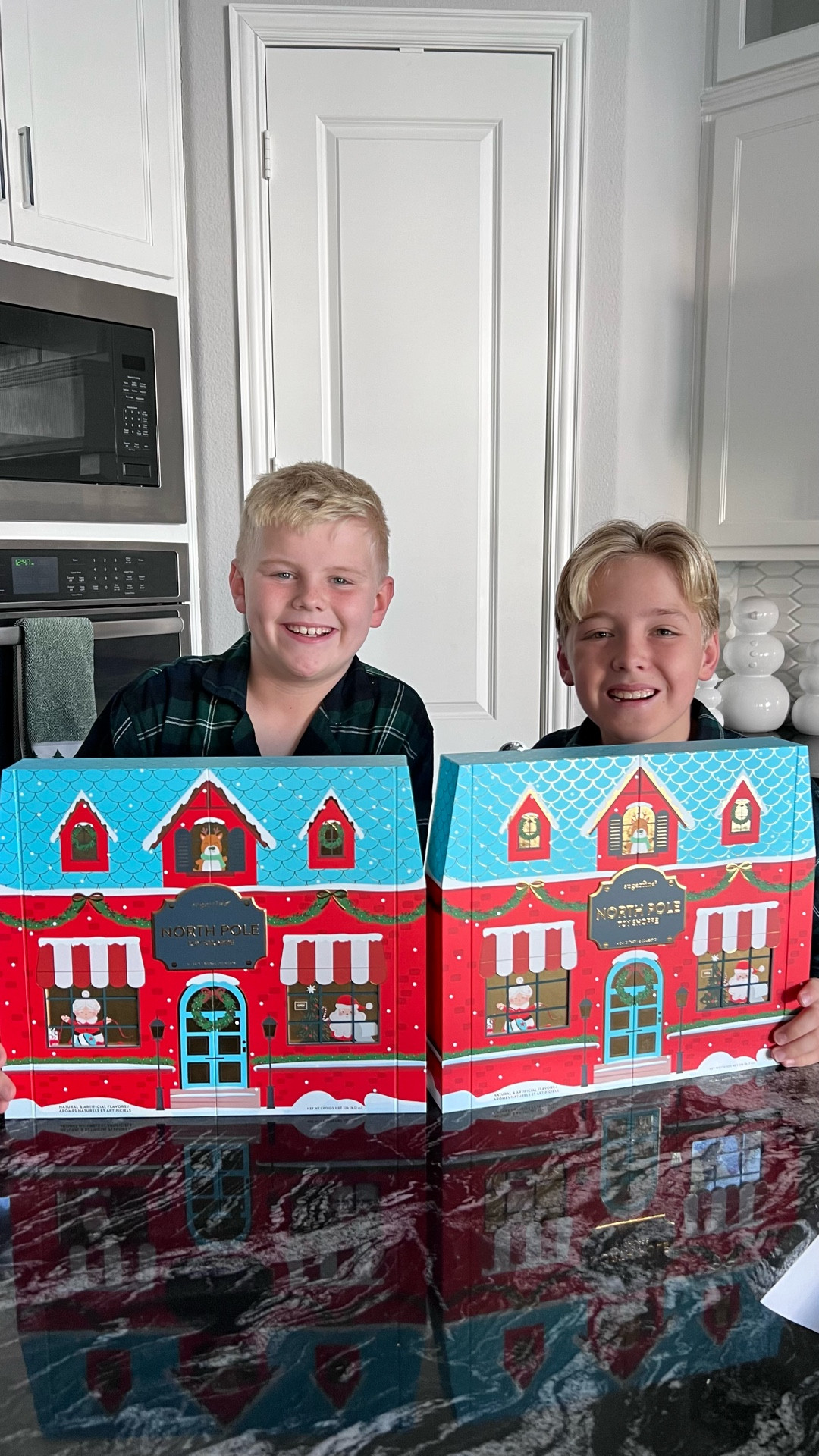 These are seriously the cutest advent calendars for kids. Our boys look forward to these every single year. Use code ADVENT40 to save!

@sugarfina

#LTKGiftGuide #LTKKids #LTKHoliday