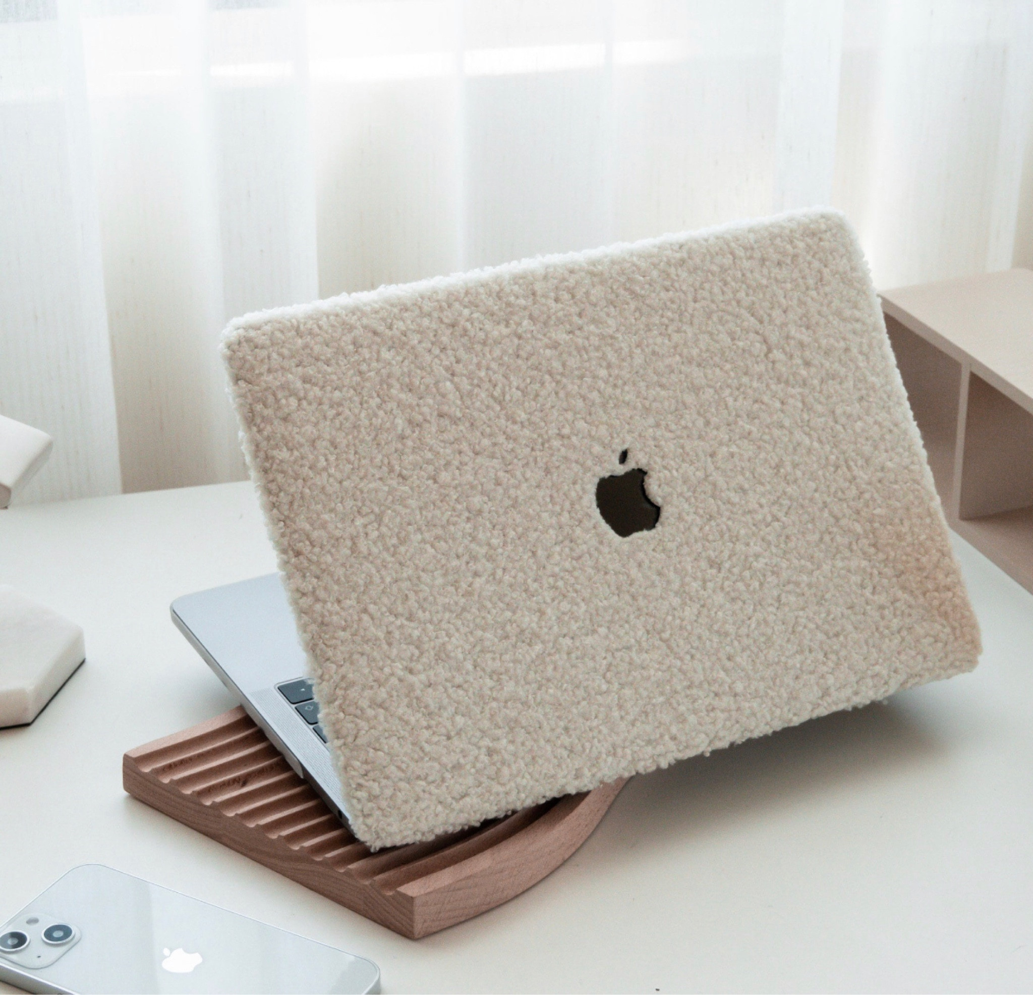 Aesthetic Mac Book Case 

#LTKfindsunder100 #LTKfindsunder50 #LTKGiftGuide