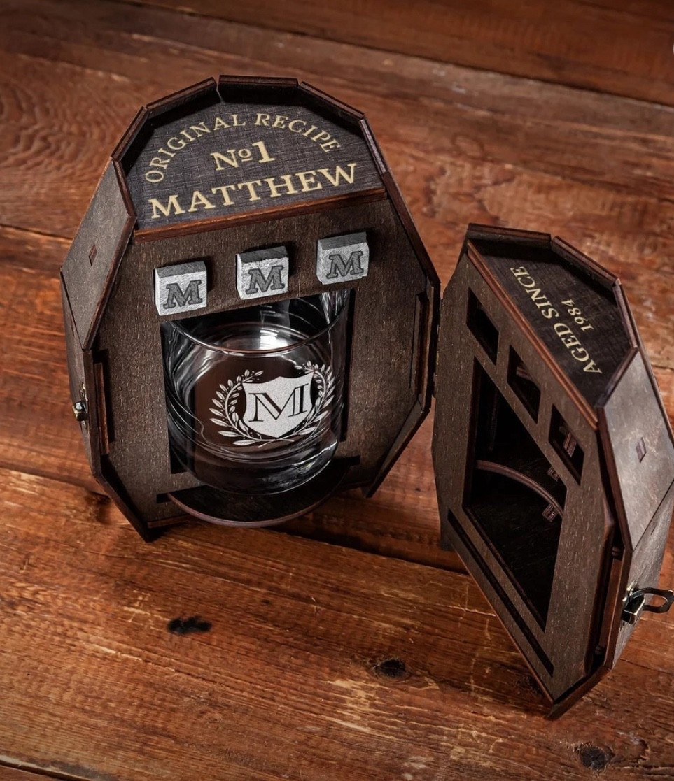Personalized Whiskey Barrel Gift Set for Him 🥃✨



Such a fun and unique gift idea — this personalized whiskey glass set comes inside a mini wooden barrel, complete with engraved whiskey stones and a custom glass. You can add his name or initials to make it totally one-of-a-kind. It’s the perfect mix of rustic, thoughtful, and impressive… such a great Christmas gift for husbands, dads, brothers, or any whiskey lover. Affordable, customizable, and looks amazing on a bar cart or desk. 🍂🥃🎁

personalized gifts for him • whiskey lover gift ideas • custom engraved glass • men’s Christmas gifts • unique gift for husband • rustic bar decor • holiday gift guide for men • budget-friendly gifts for guys • Etsy gift ideas 🎄✨

#LTKMens #LTKGiftGuide #LTKHome