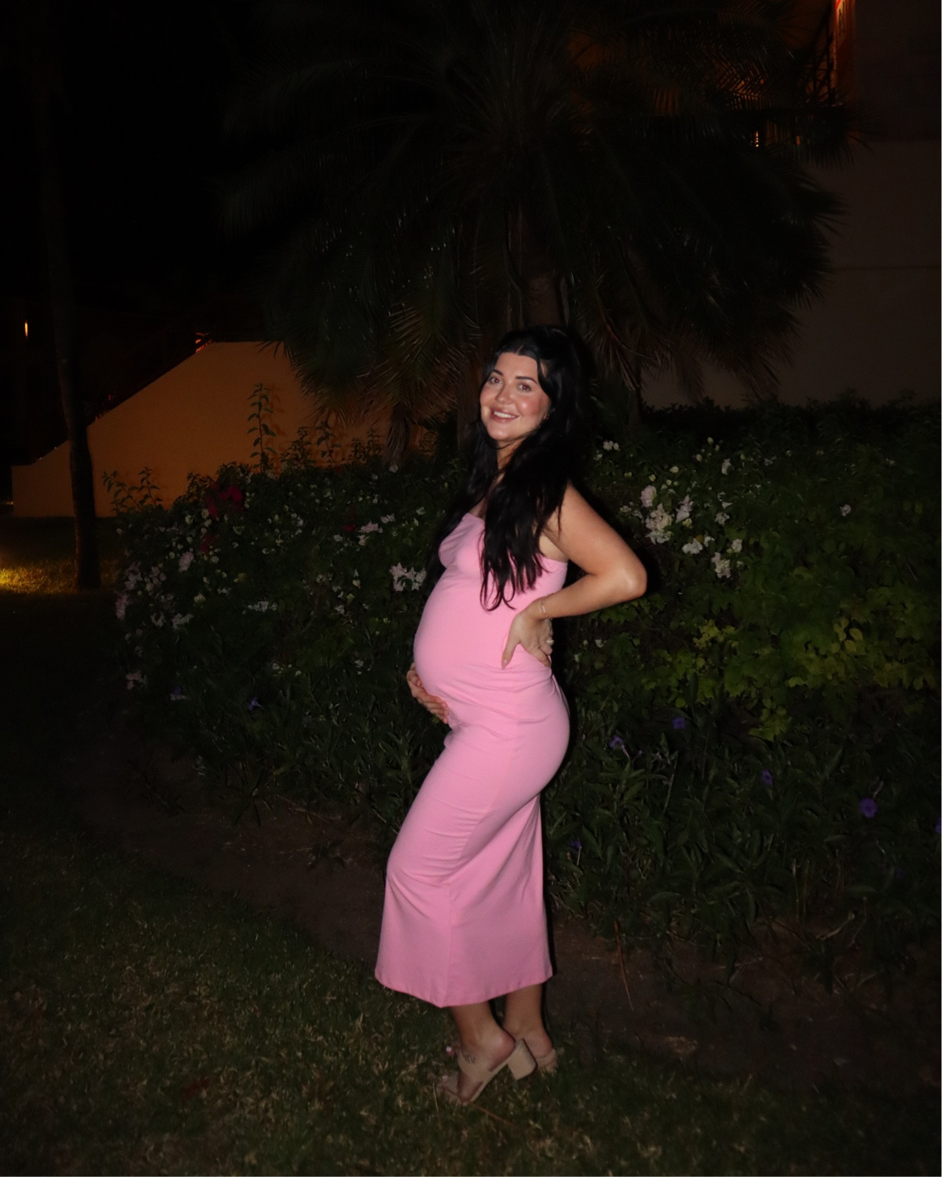Bump outfit! Babymoon, pink maxi dress + short heels


#LTKbump #LTKbaby #LTKtravel