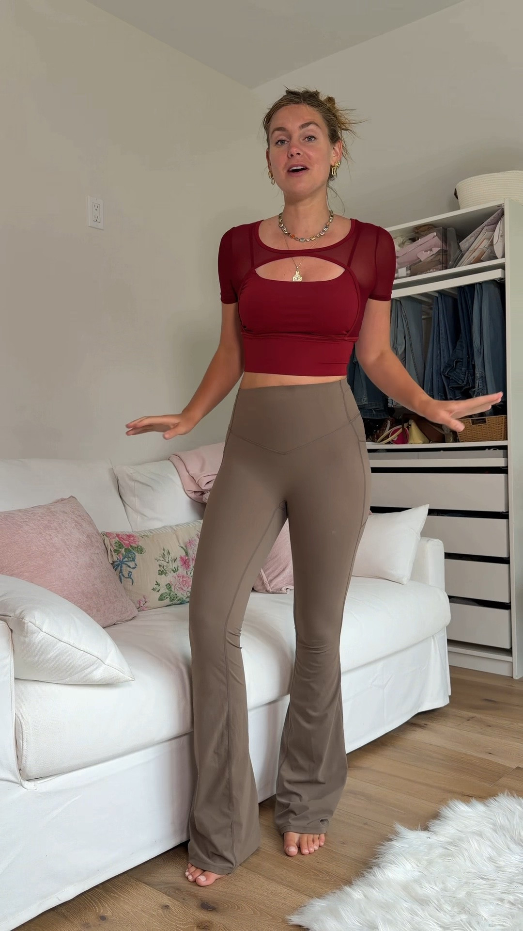 Which pair are you choosing for fall: Classic black or a softer neutral? 👀🍂

Girls, we need to talk about the emotional damage caused by “full-length” pants that become capris the second we put them on. And bootcut leggings? Even riskier. Too short and that cute flare suddenly turns into an awkward little kick at the ankle. 🙃

These Halara UltraSculpt high-waisted bootcut leggings are such a good women’s wardrobe find. They have a flattering high-rise tummy-control waistband, a shaping fit, pockets, and that sleek bootcut silhouette that makes them easy to wear beyond workouts. Think yoga, errands, travel days, coffee runs, or a casual girls’ day with sneakers and a cute jacket. ✨

Comment SHOP and I’ll send you where to get these Halara bootcut leggings in your DMs. 🫶

https://liketk.it/6lGut

Follow @kristinanicoletall for tall girl fashion, women’s outfit finds, and wardrobe fixes that actually work.

tallgirlstyle tallgirlfashion tallgirls tallwomen longlegs womensfashion womensstyle girlsfashion tallgirlleggings bootcutleggings flareleggings yogaleggings womensleggings highwaistedleggings tummycontrolleggings shapingleggings leggingswithpockets activewear womensactivewear athleisure tallgirlapproved wardrobefinds falloutfits @Halara