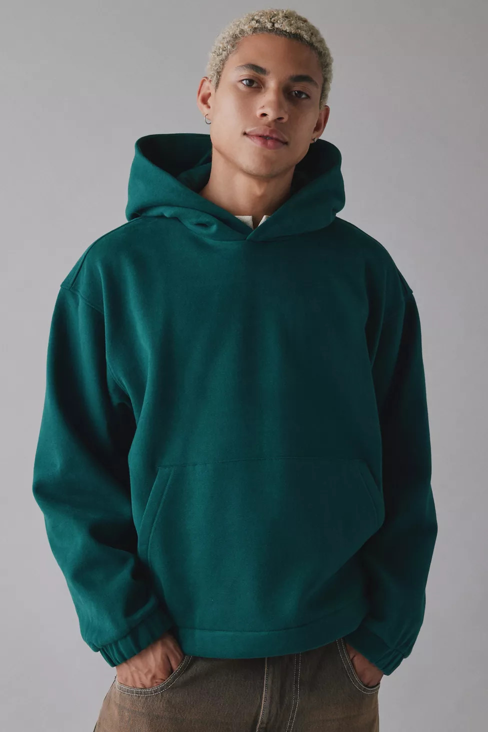 Standard Cloth Jump Shot Hoodie Sweatshirt | Urban Outfitters (US and RoW)