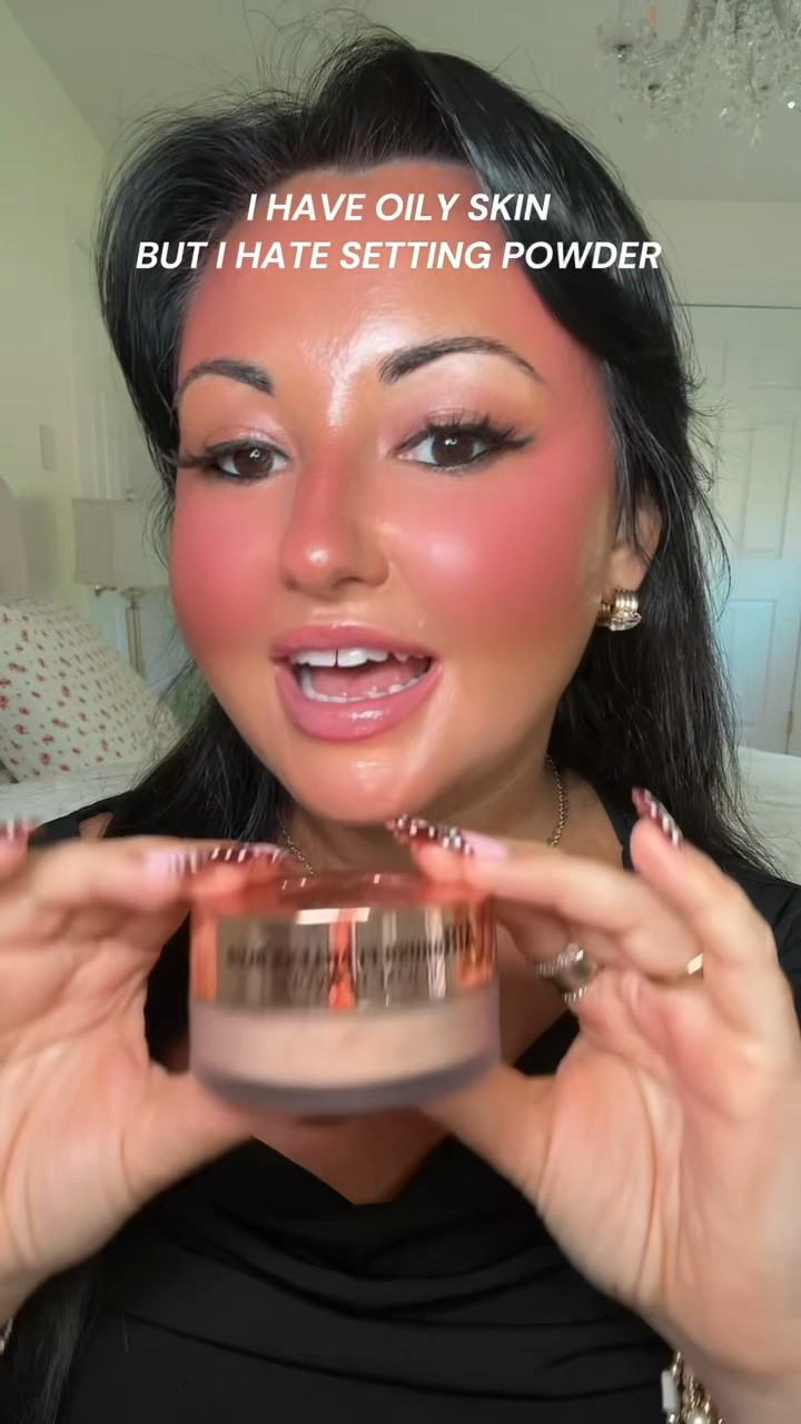 Are you team matte or team glow? ✨ Trying the new Charlotte Tilbury Airbrush Flawless Blur Loose Setting Powder on oily skin to see if it blurs, controls shine and still lets my glow come through.

#LTKgrwm #LTKBeauty