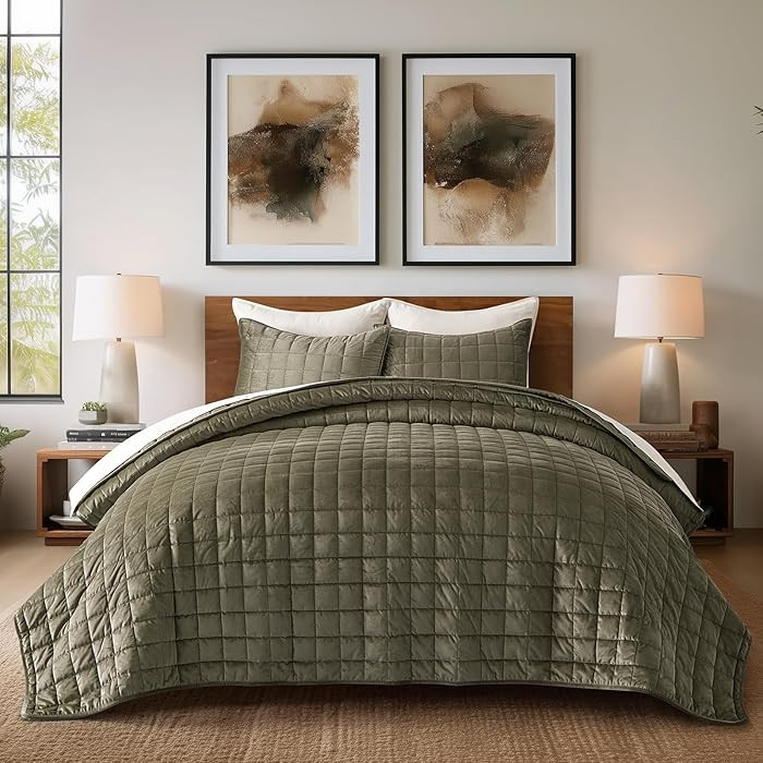 EverGrace Pearl Velvet Quilt King Size Bedding Sets, Luxurious Soft Velvet Comforter Set, Lightwe... | Amazon (US)