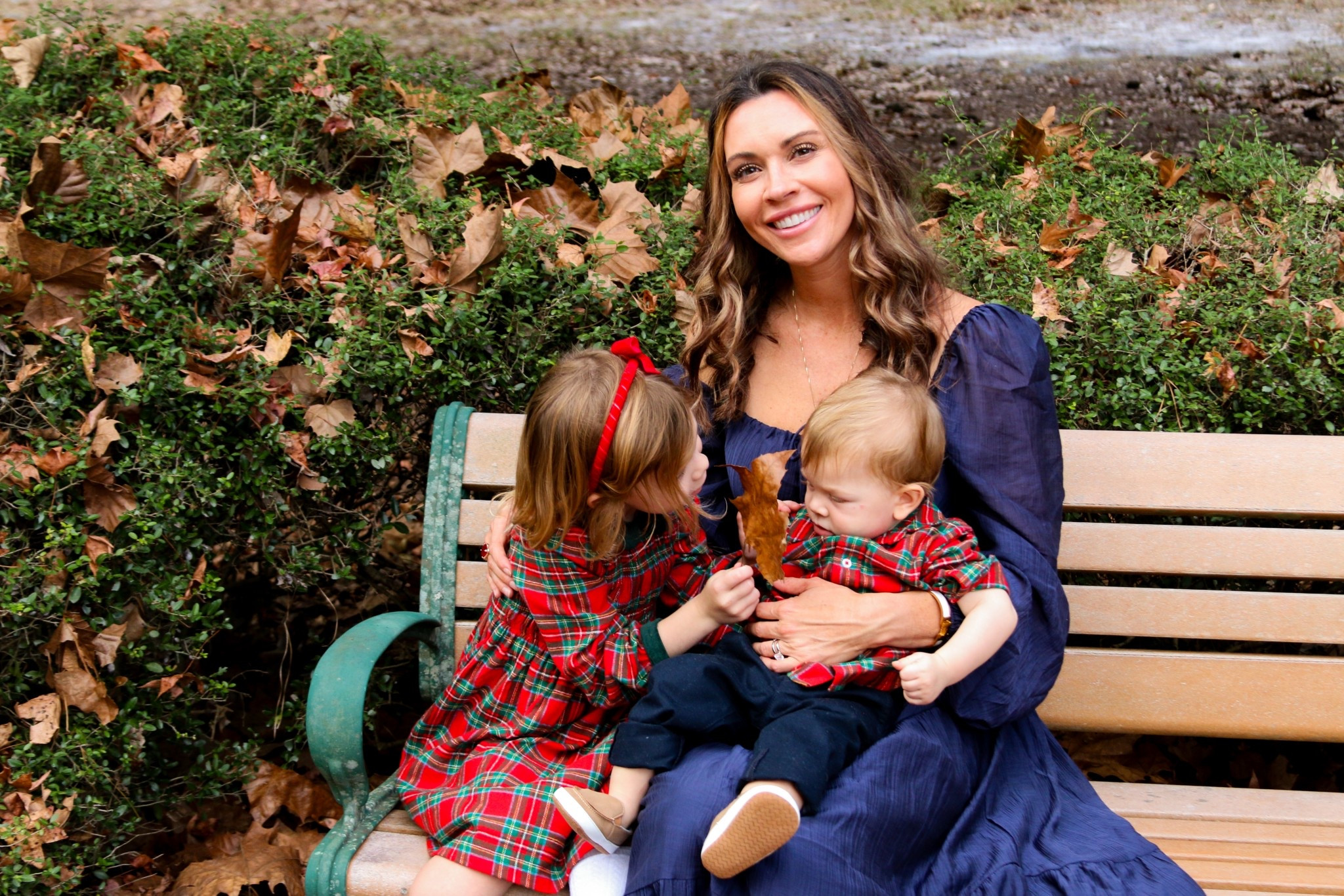 What we wore for our Family Christmas photos. 🥹🤍🎄


Matching family outfits. Matching family Christmas outfits. Matching family Christmas. Family Christmas outfits. Family Christmas. Baby Christmas. Christmas for Baby. Toddler girl Christmas outfit. Baby boy Christmas outfit. Matching sibling Christmas outfit Christmas party outfit.

#LTKKids #LTKHoliday #LTKBeauty