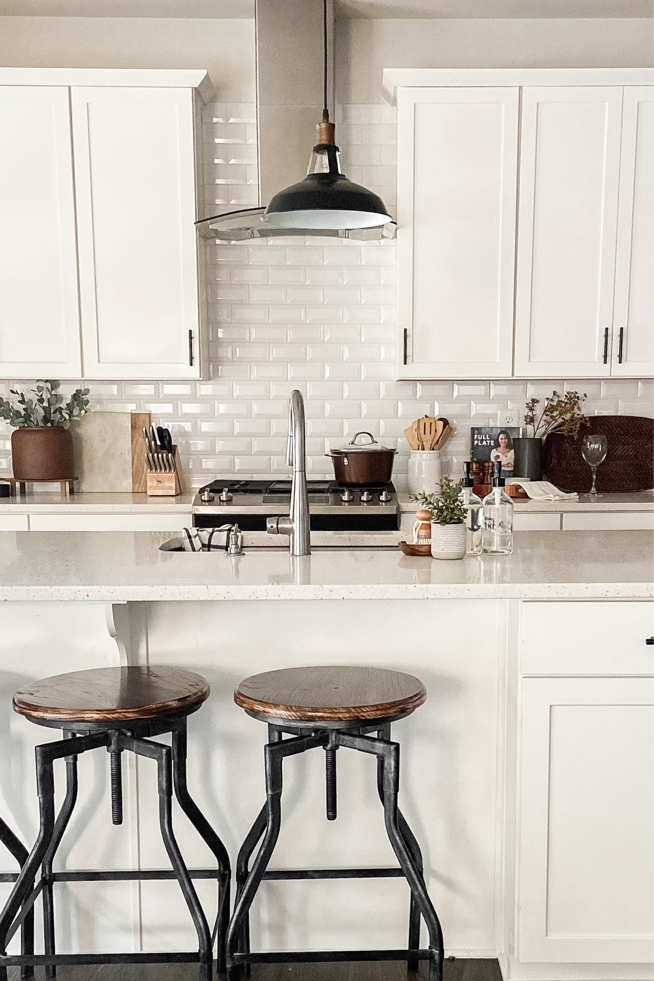Some kitchen inspo. 

#whitekitchen #kitchen

#LTKhome