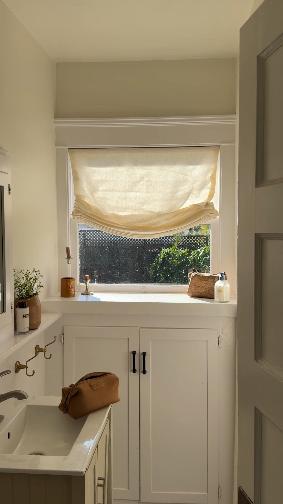 our Roman shades restocked in a few sizes!