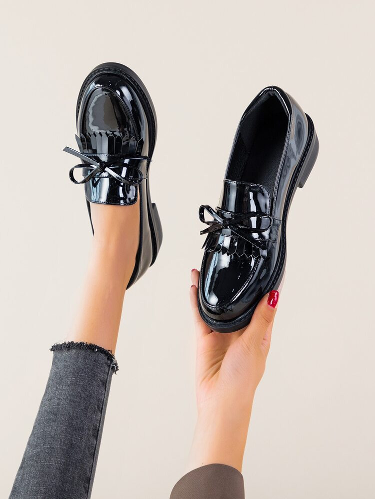 Slip On Loafers mit Schleife & Fransen Dekor | SHEIN