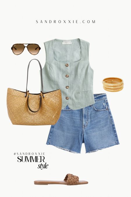 Summer On-the-Go Outfit

(3 of 7)

+ linking similar options & other items that would coordinate with this look too! 

xo, Sandroxxie by Sandra
www.sandroxxie.com | #sandroxxie

Summer Outfit | Bump friendly Outfit | Summer mom Outfit | Shorts Outfit | fall Outfit

#LTKStyleTip #LTKSeasonal #LTKBump