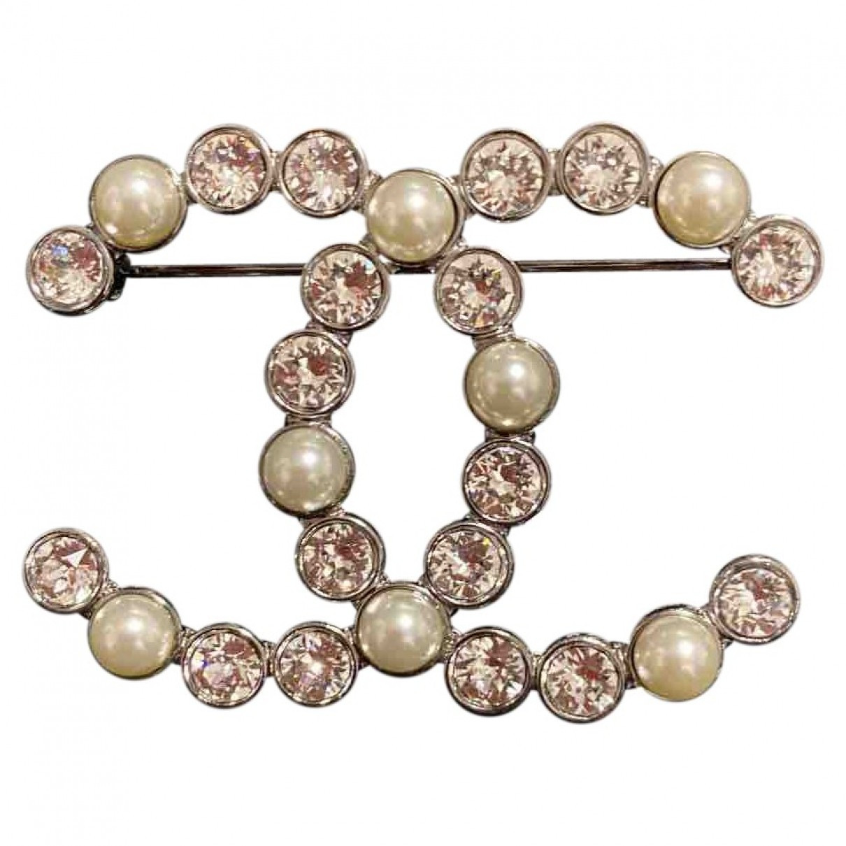 Chanel CC Silver Steel Pins & brooches for Women | Vestiaire Collective (Global)