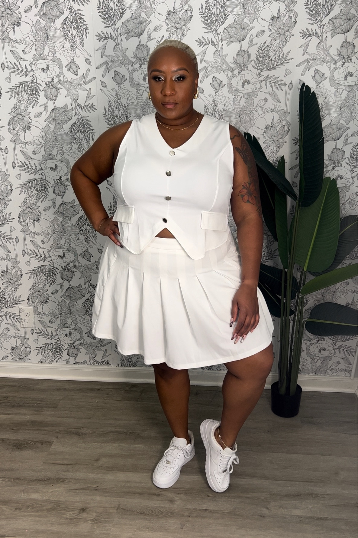 Let’s Go Play Tennis!! tennis skirt | Size 2x | plus size sporty look | All white | SHEIN 

#LTKplussize #LTKstyletip #LTKfindsunder50