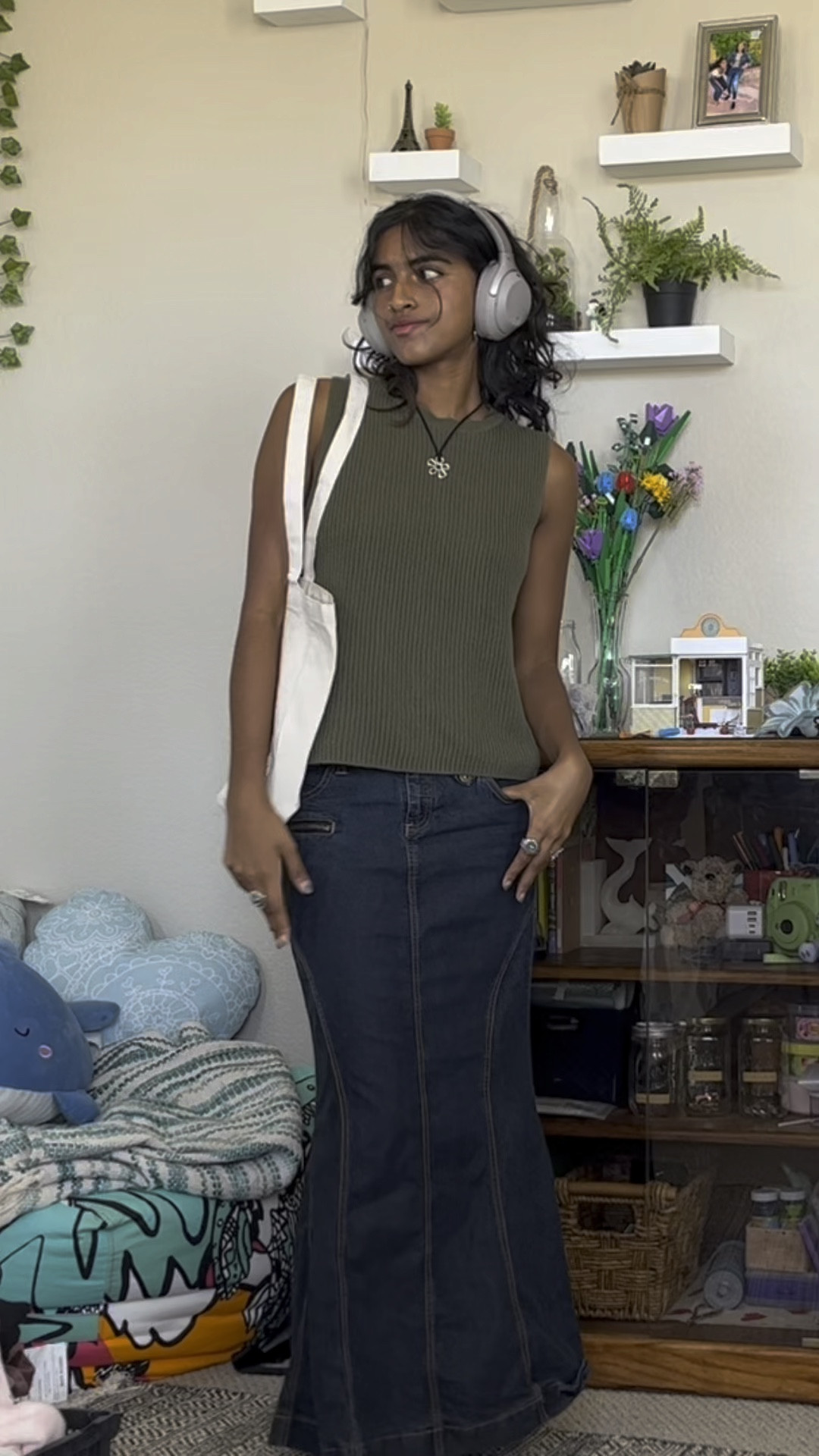 denim maxi skirts SERVE with literally anything I love them sososoo much!! 

#LTKBacktoSchool