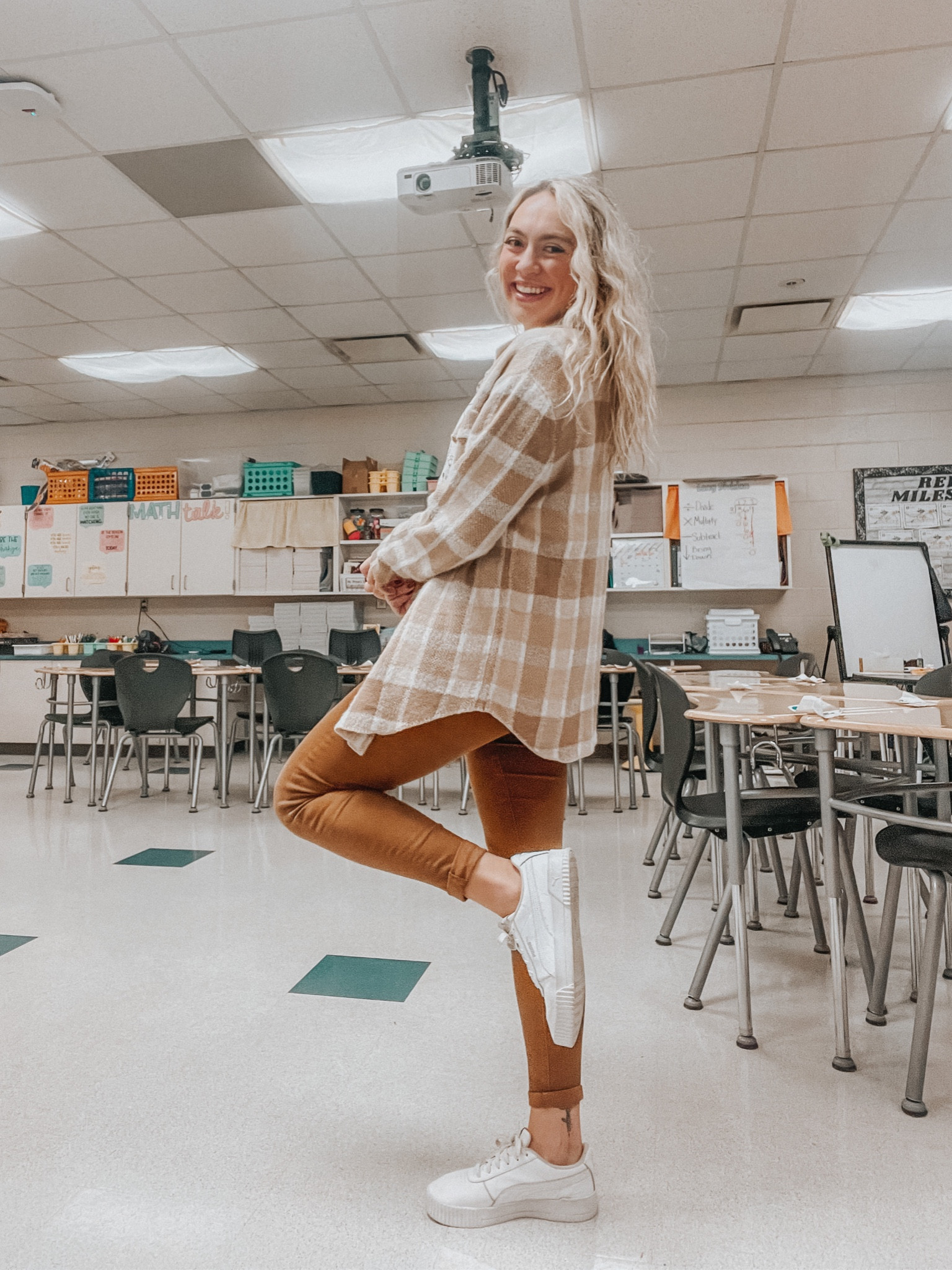 Teacher outfits, work outfits, winter outfits, teacher style, teacher fashion, teacher outfit ideas, workwear

#LTKunder100 #LTKworkwear #LTKstyletip