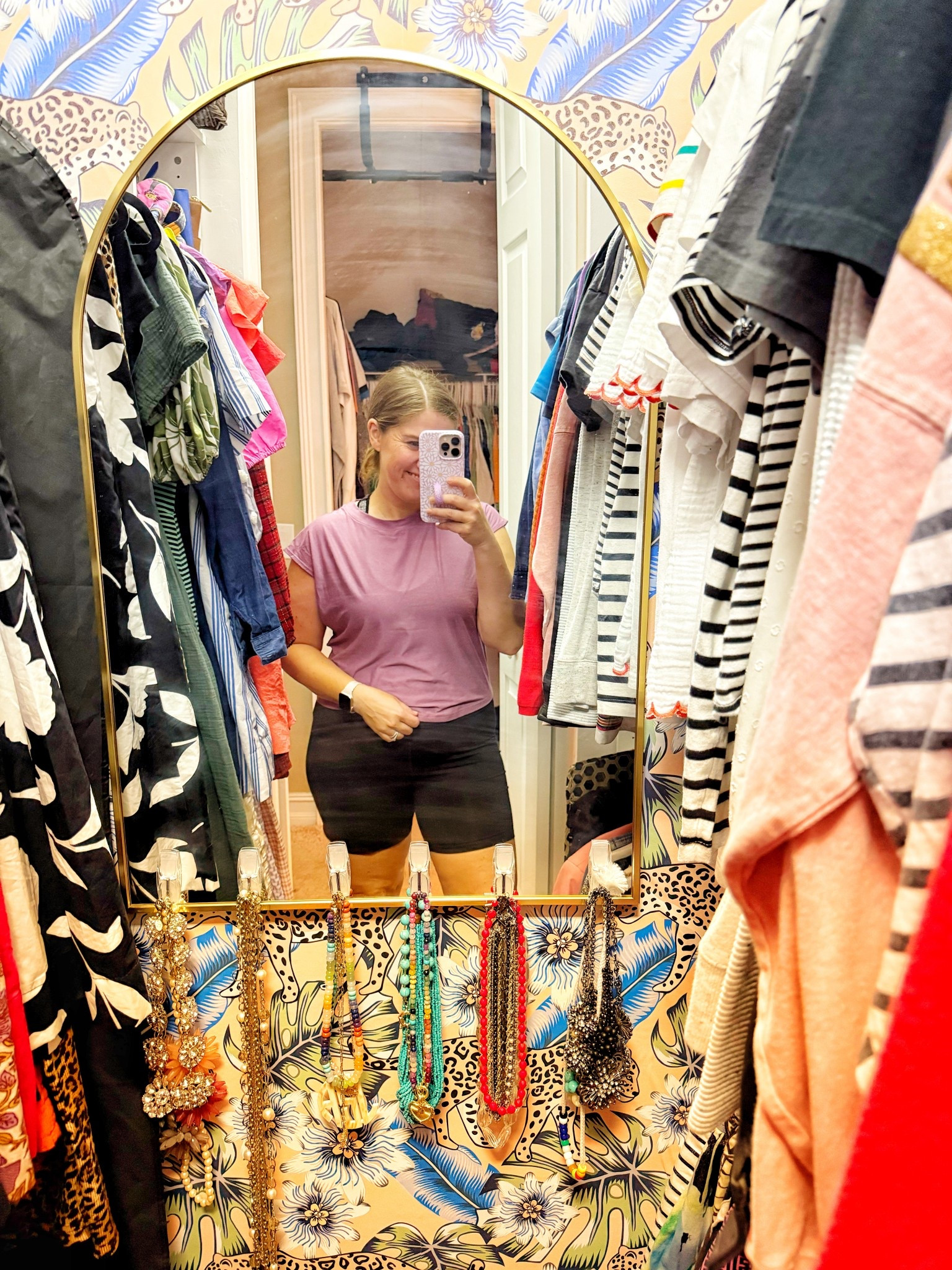 morning workout ✔️

top and shorts from Old Navy 🤎

#LTKMidsize #LTKHome #LTKActive