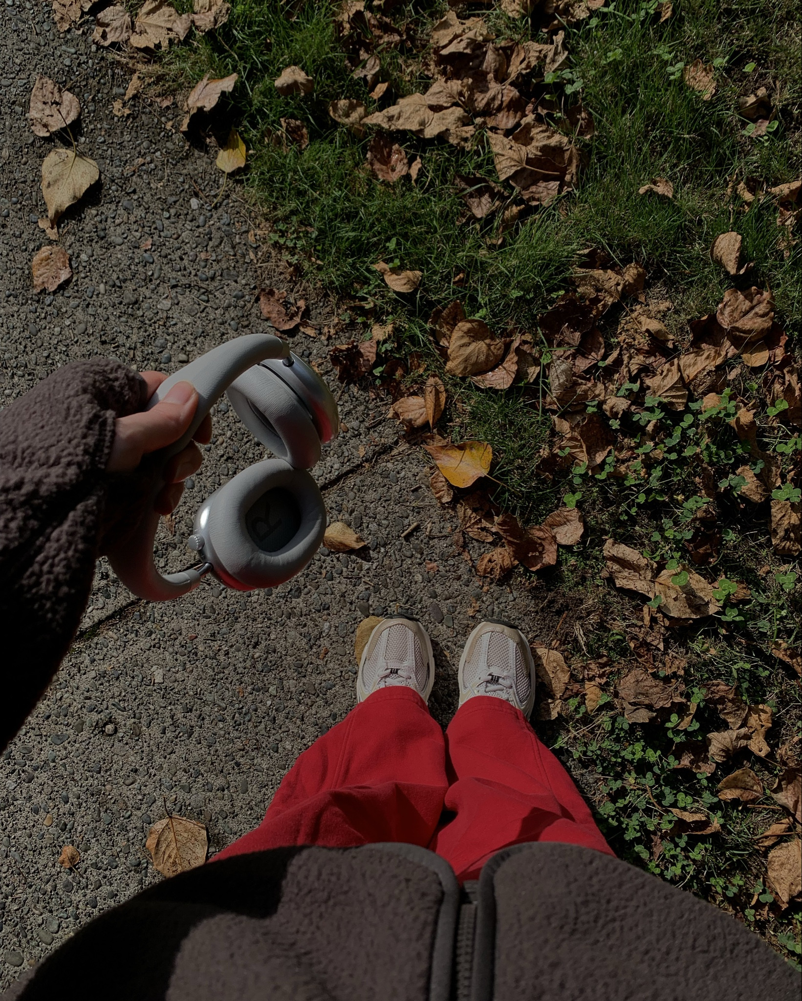 My fave Amazon headphones I bought in 2023. They stopped selling them but I just found the exact same ones for a better price & on prime deals 🤎✨ I wear them for gym, walks, & errands!

#LTKcanada #LTKfitness #LTKsale