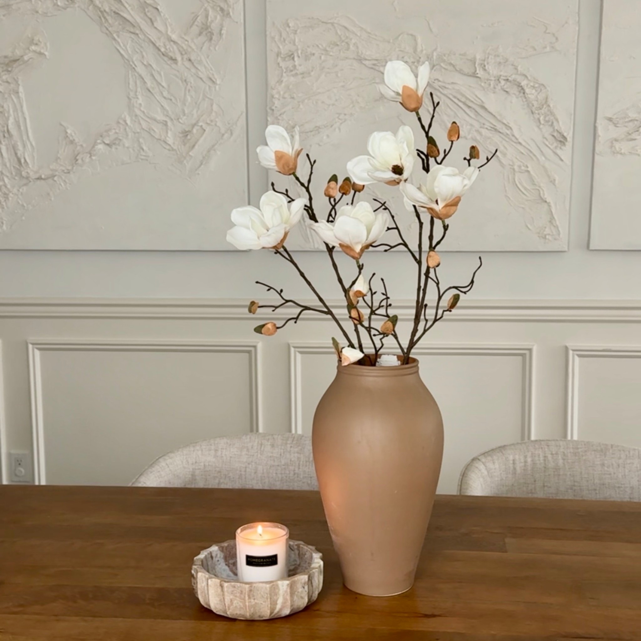 These magnolia stems are so gorgeous and affordable

#magnolia #vase #stems #candle

#LTKHome #LTKgrwm #LTKSeasonal