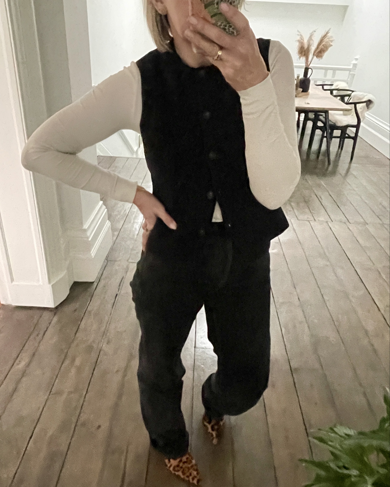 Love black and white and loving this waistcoat. The return to a more ladylike tailoring option is so flattering to wear. And I like the little flash of leopard on the boots. Who doesn’t. :)

#LTKstyletip #LTKuk #LTKspring