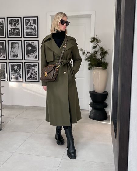 Voila: the wool Trenchcoat 💚


#LTKSeasonal #LTKeurope