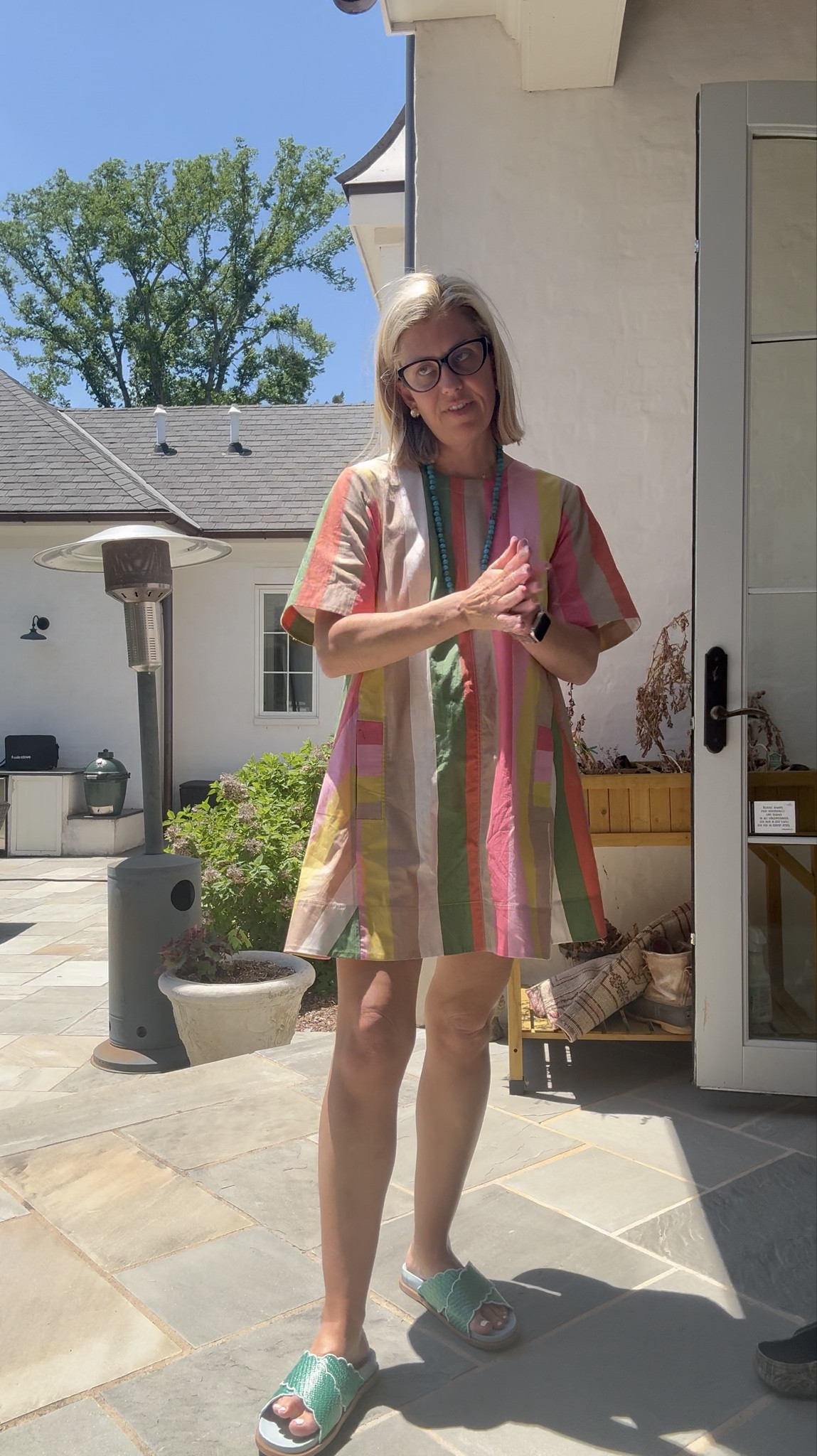 Back porch office look!
Small dress
8 shoes


#LTKootd #LTKWorkwear #LTKdayinmylife