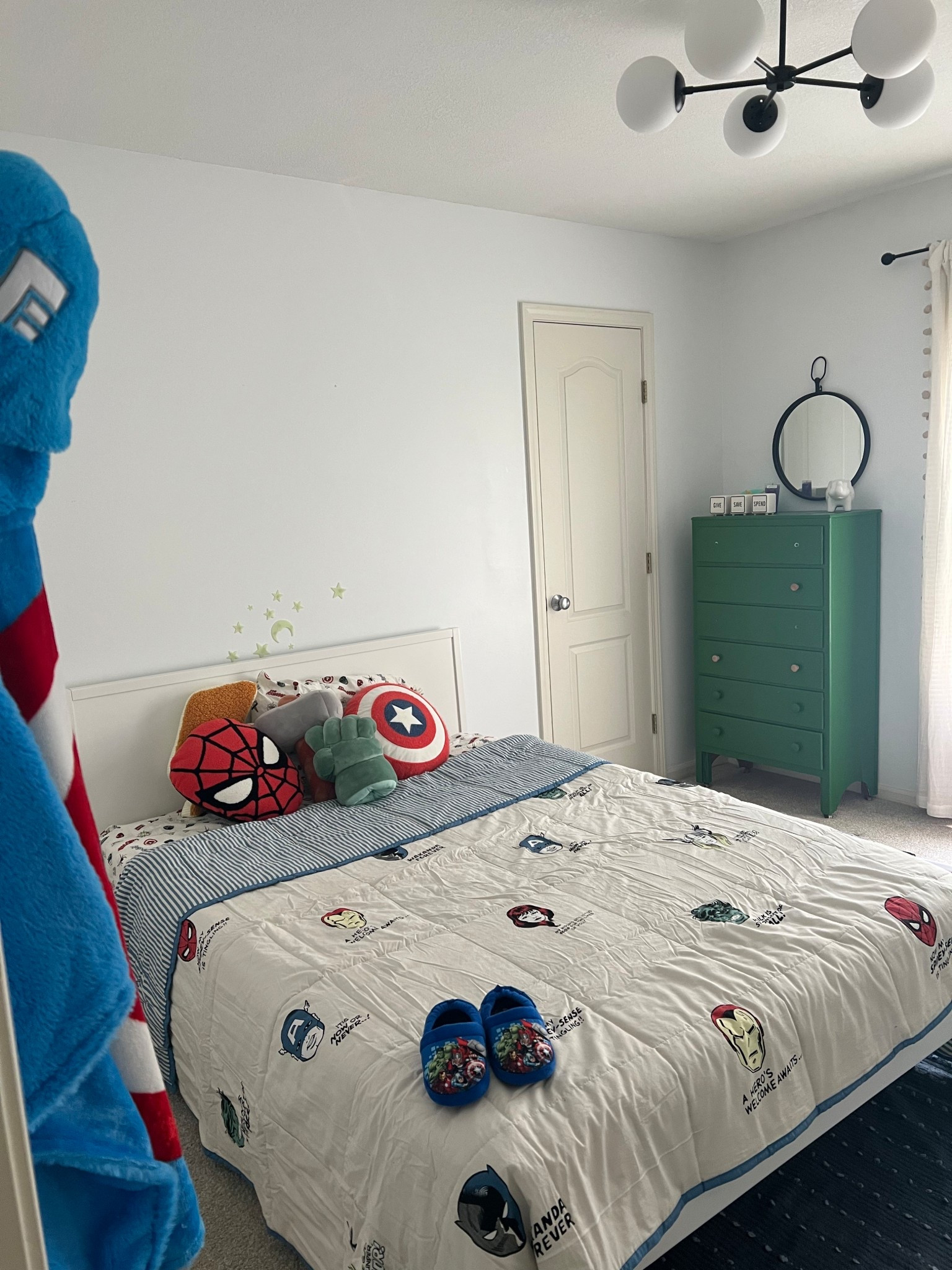 Avengers, assemble! 😅 my son just turned 5 and we transformed his room into a big kid room! So impressed with this bed and the Target collection of Marvel bedding! 