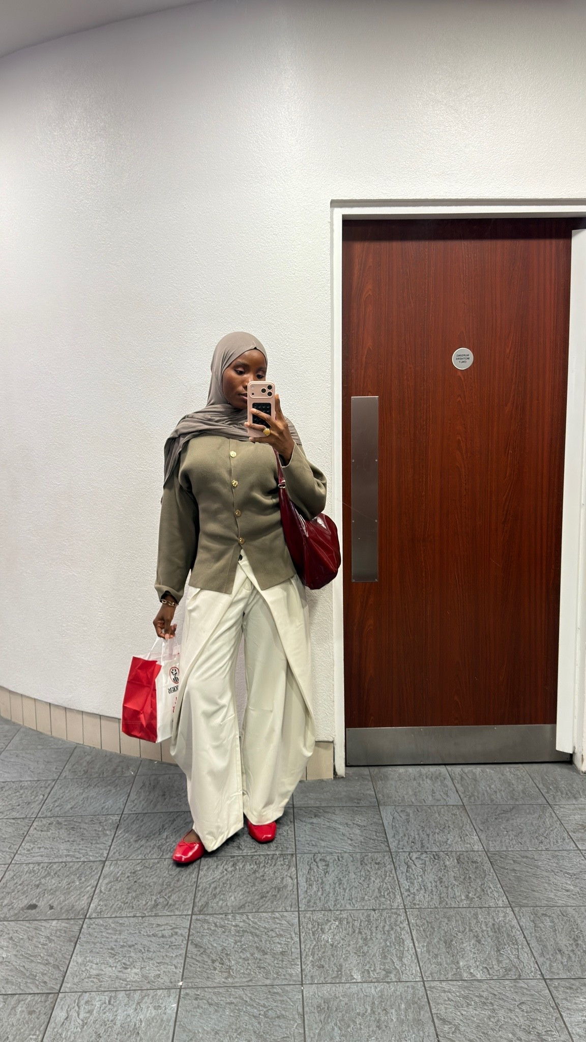 Modest autumn outfit 🍂 wide leg pants and cardigan combo

#LTKuk #LTKmodest #LTKautumn
