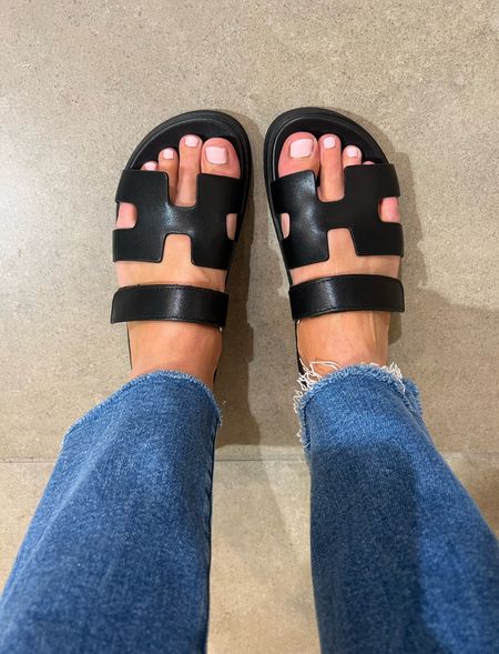 How cute are these sandals!! Obsessed. Linking a few other cute styles too  

#LTKfindsunder50 #LTKshoecrush #LTKfindsunder100