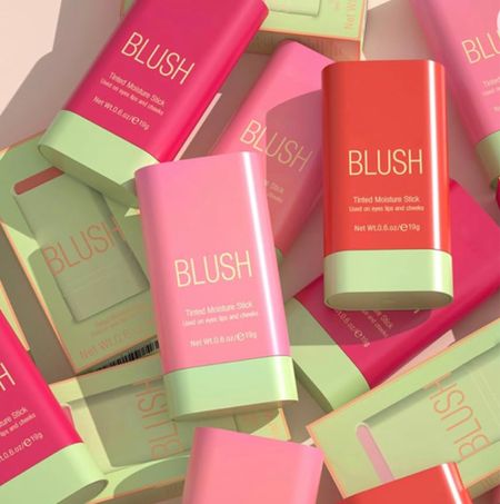 Perfect blush and other accessories from @amazon

#pixi #blush