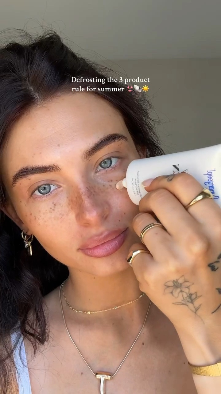 No-makeup makeup 🪞🩷

#LTKBeauty