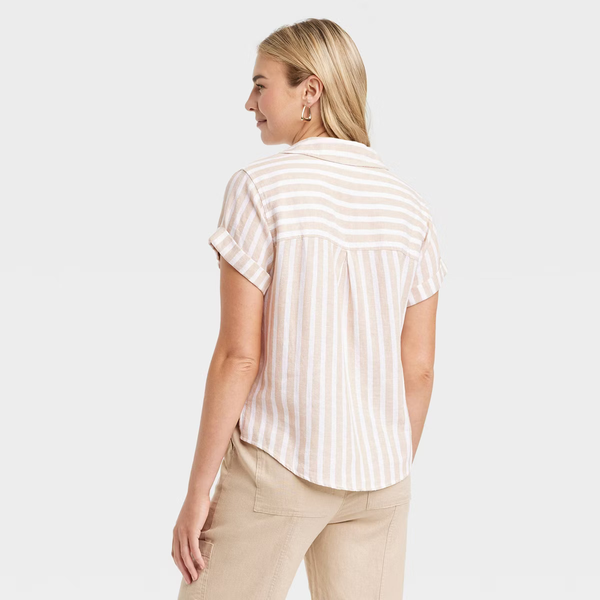 Women's Short Sleeve Collared Button-Down Shirt - Universal Thread™ | Target