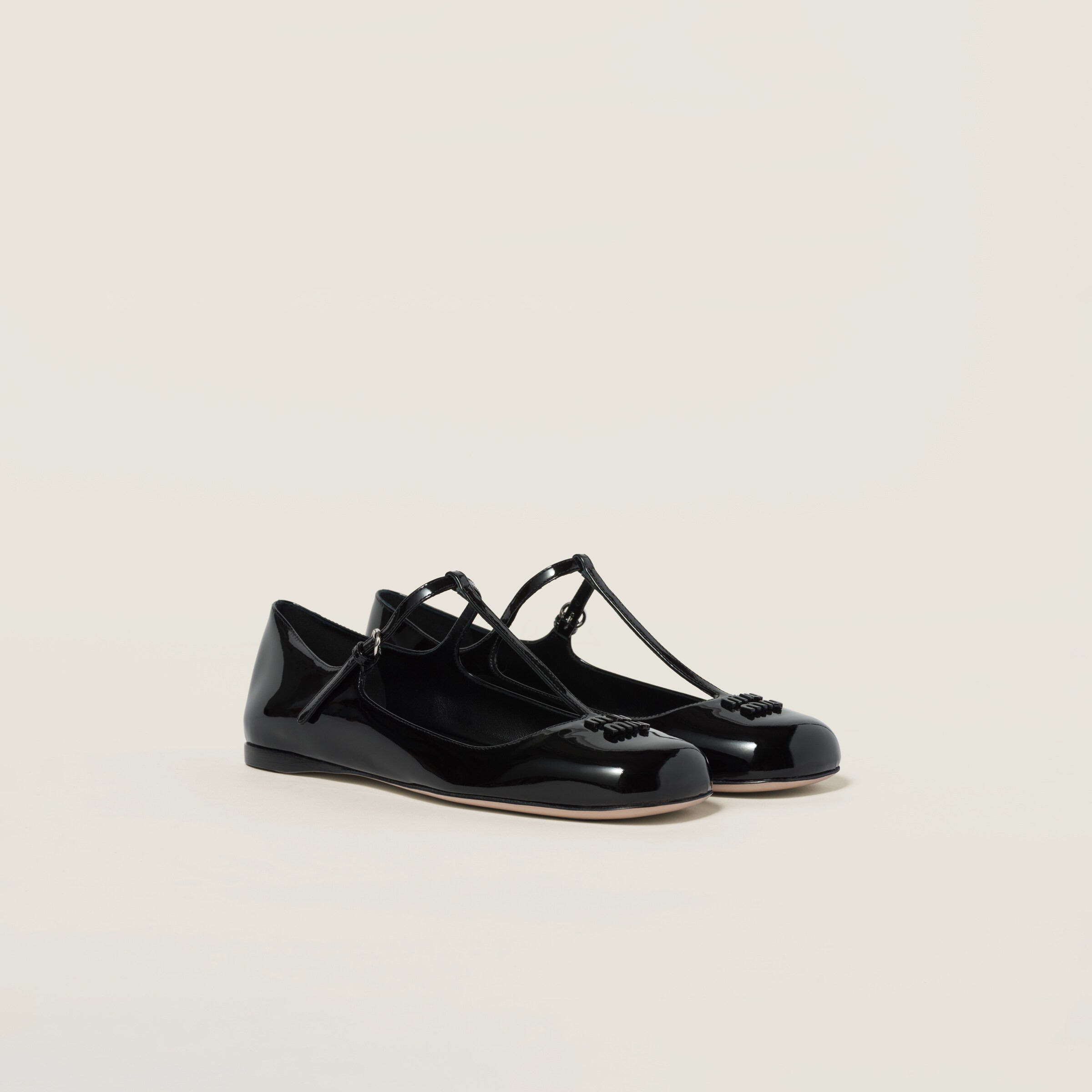 Black Patent Leather Ballerinas | Miu Miu | Miu Miu US