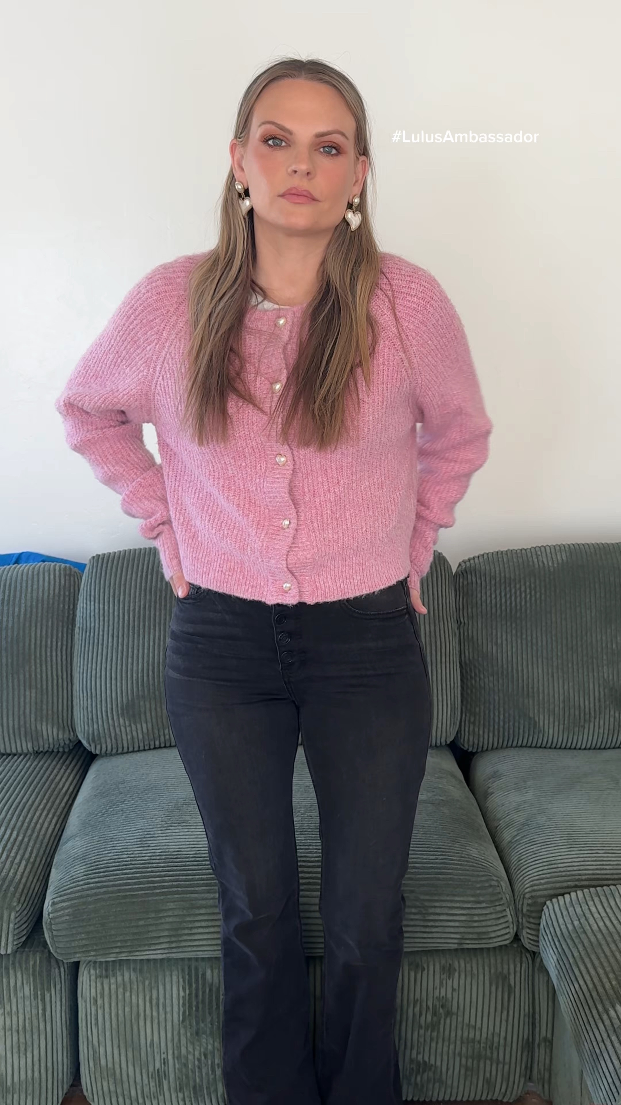 @lulus #lulusambassador

#LTKPetite #LTKGiftGuide #LTKSeasonal