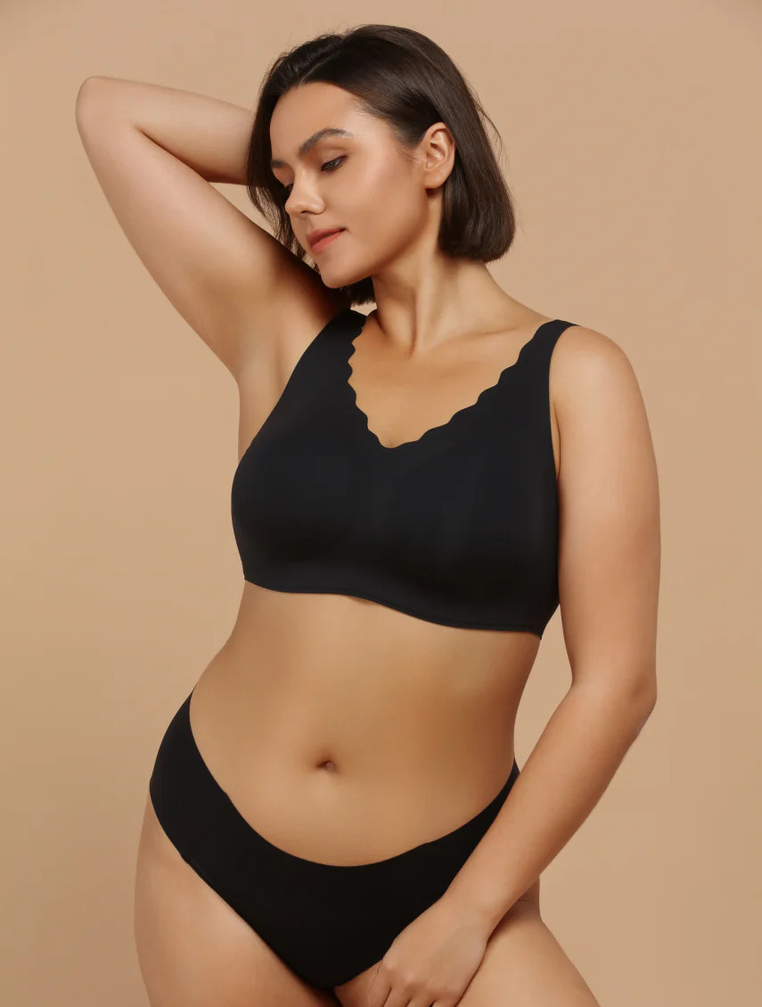 Comfelie® Airlite Breathable Seamless Bra with Scallop Edges | Comfelie