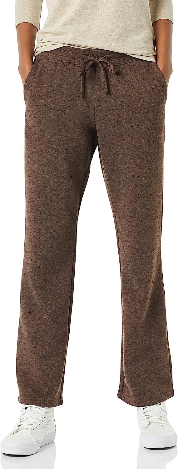Amazon Essentials Women's French Terry Fleece Sweatpant (Available in Plus Size) | Amazon (US)