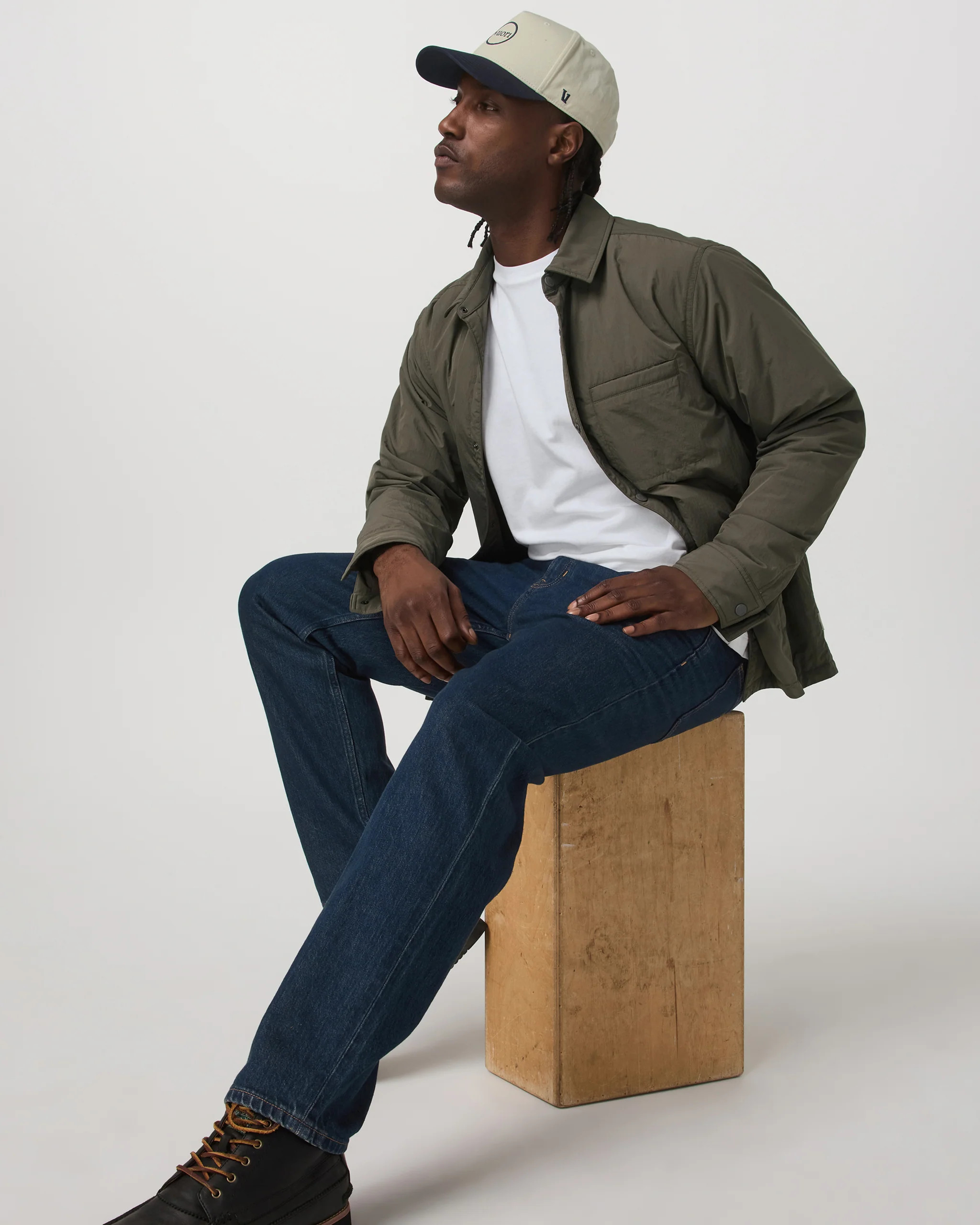 Vuori Vintage Jean Classic Fit 30" | Men's Rinse Denim | Vuori | Vuori Clothing (US & Canada)