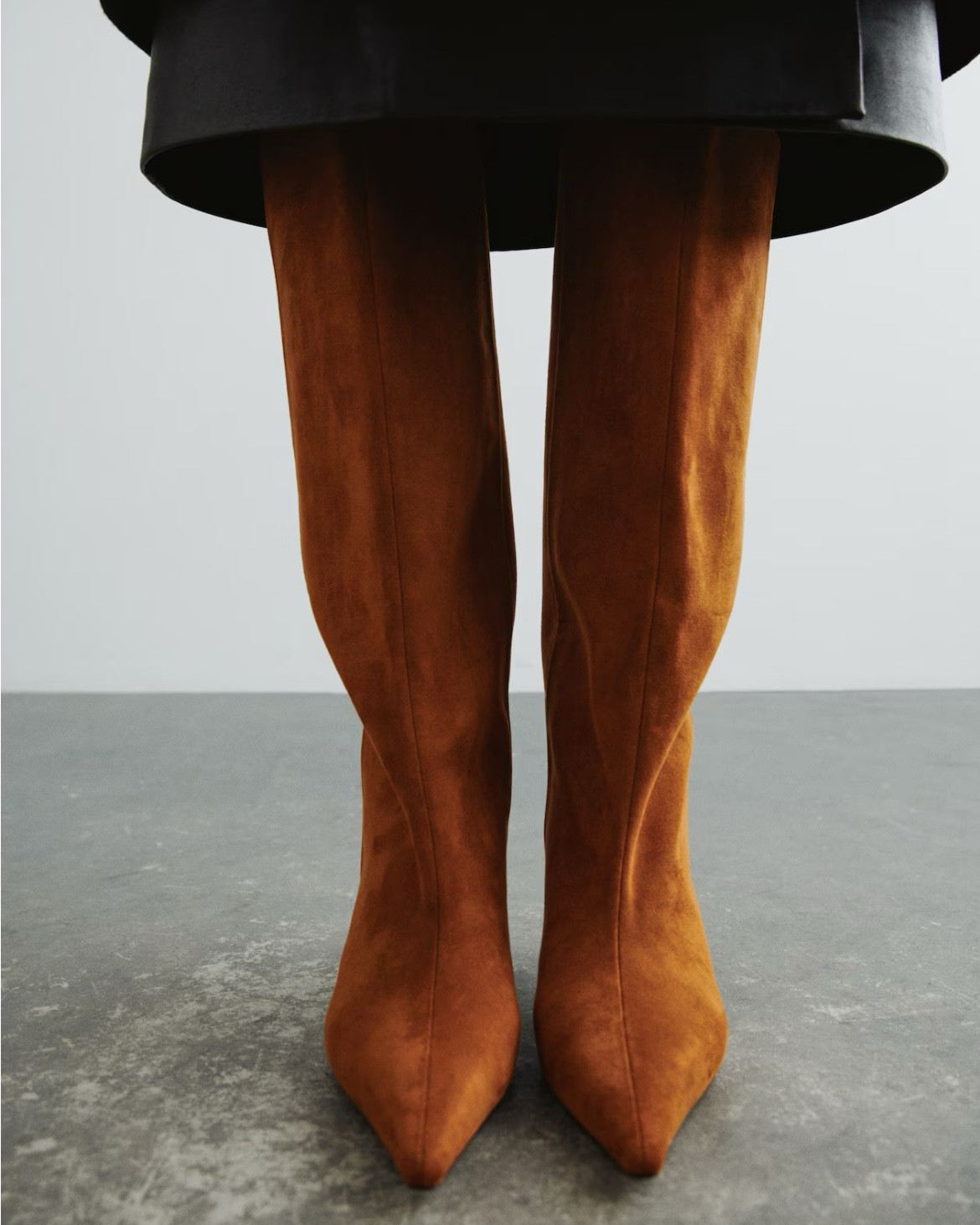 Camel faux suede knee high boots 

#LTKFindsUnder100 #LTKSeasonal