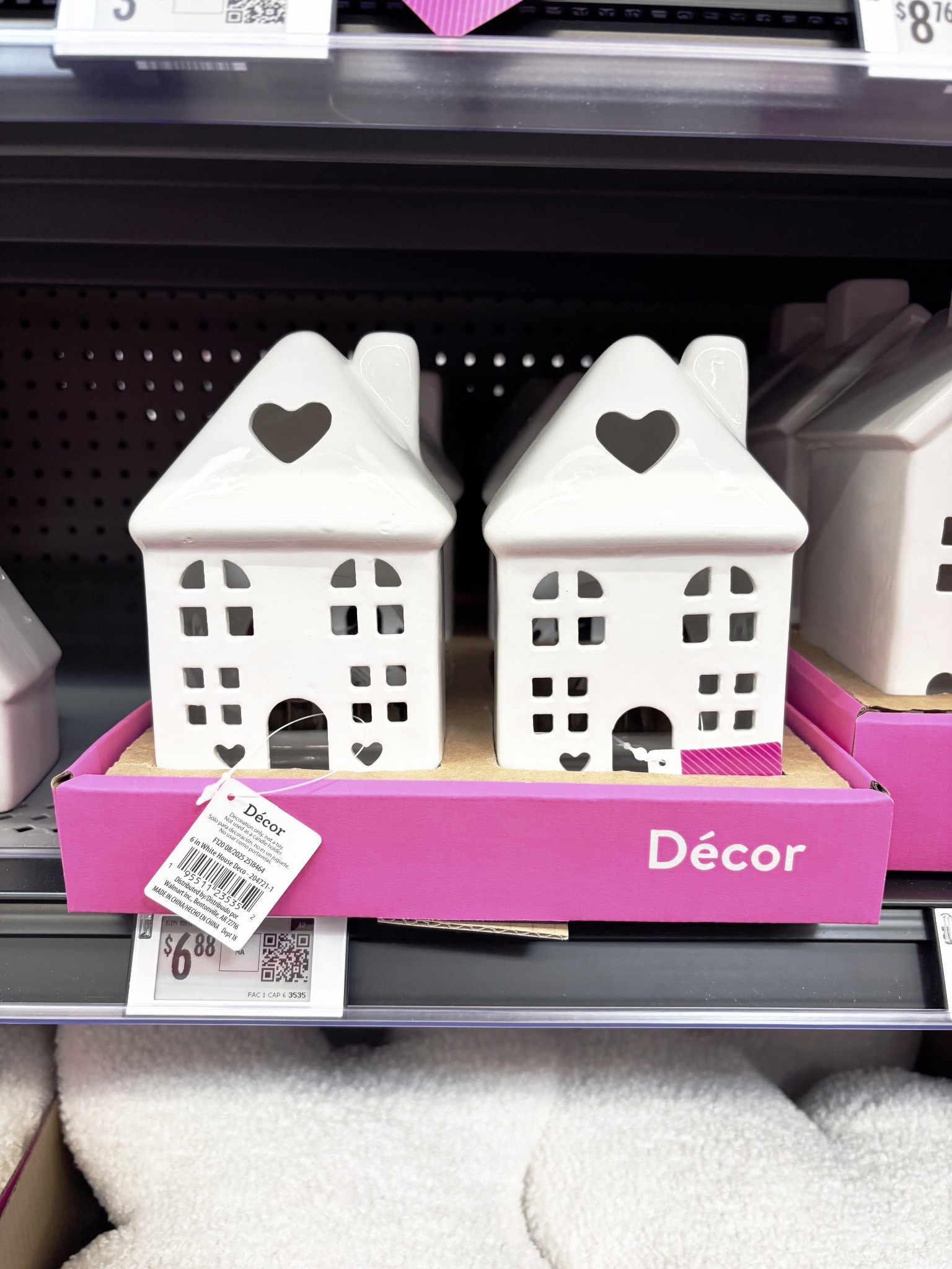 Ceramic Valentine’s Day House

#LTKValentine #LTKSeasonal #LTKHome