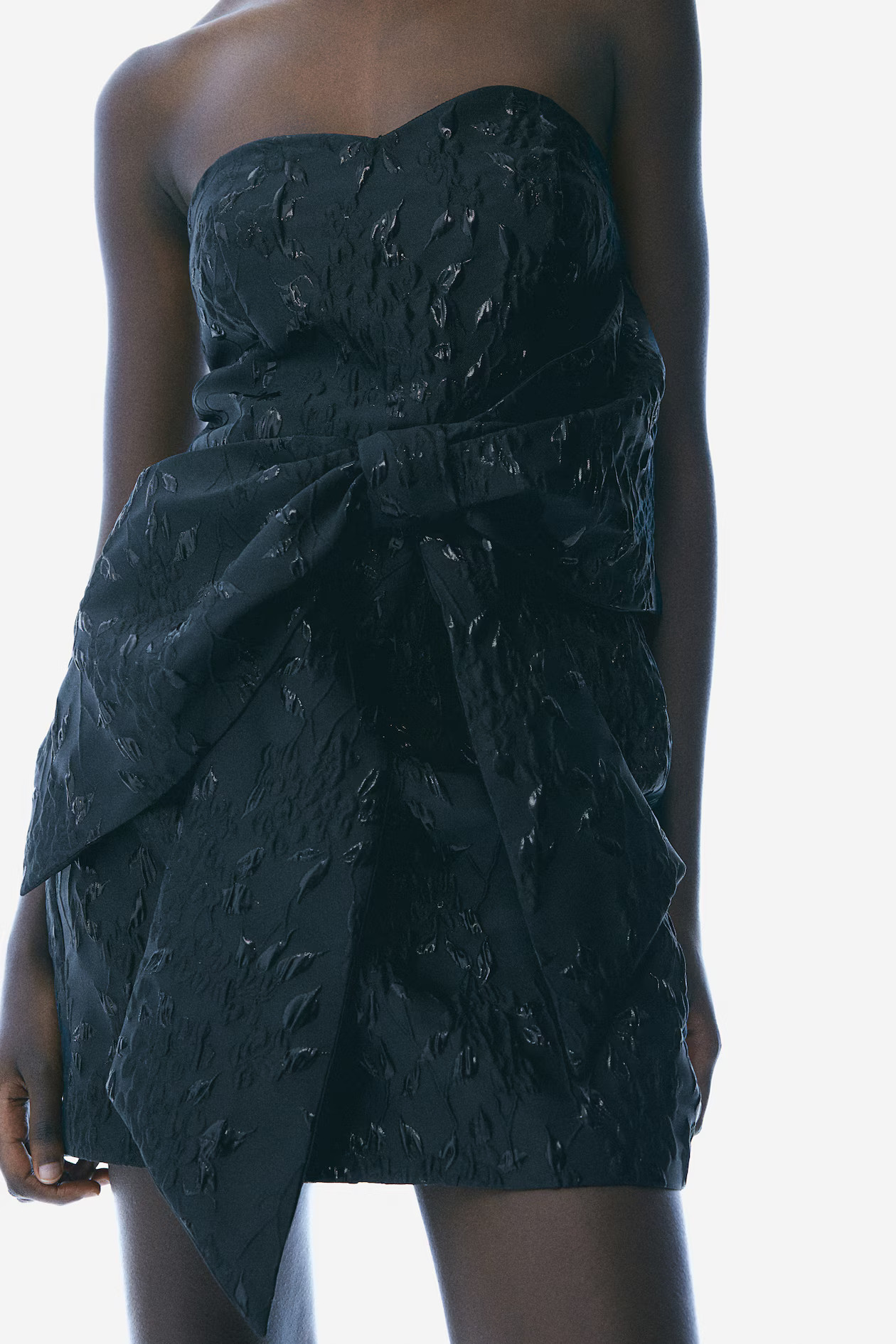 Jacquard-weave bow-front dress - Black - Ladies | H&M GB | H&M (UK, MY, IN, SG, PH, TW, HK)